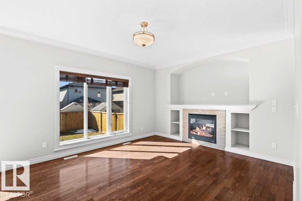 5871 166 Avenue, Edmonton, AB - Indoor Photo Showing Living Room With Fireplace