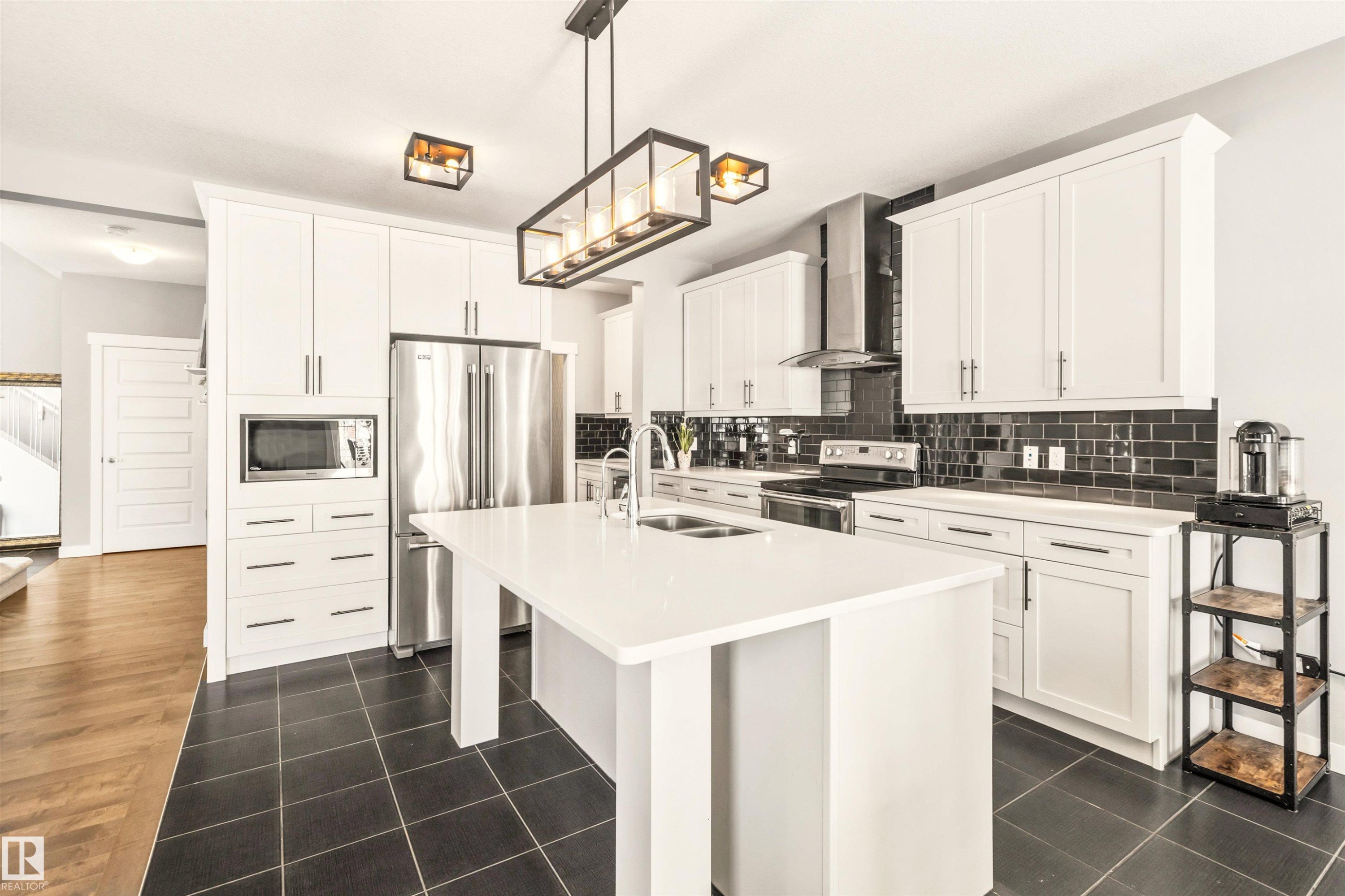 3087 Carpenter Landing, Edmonton, AB
