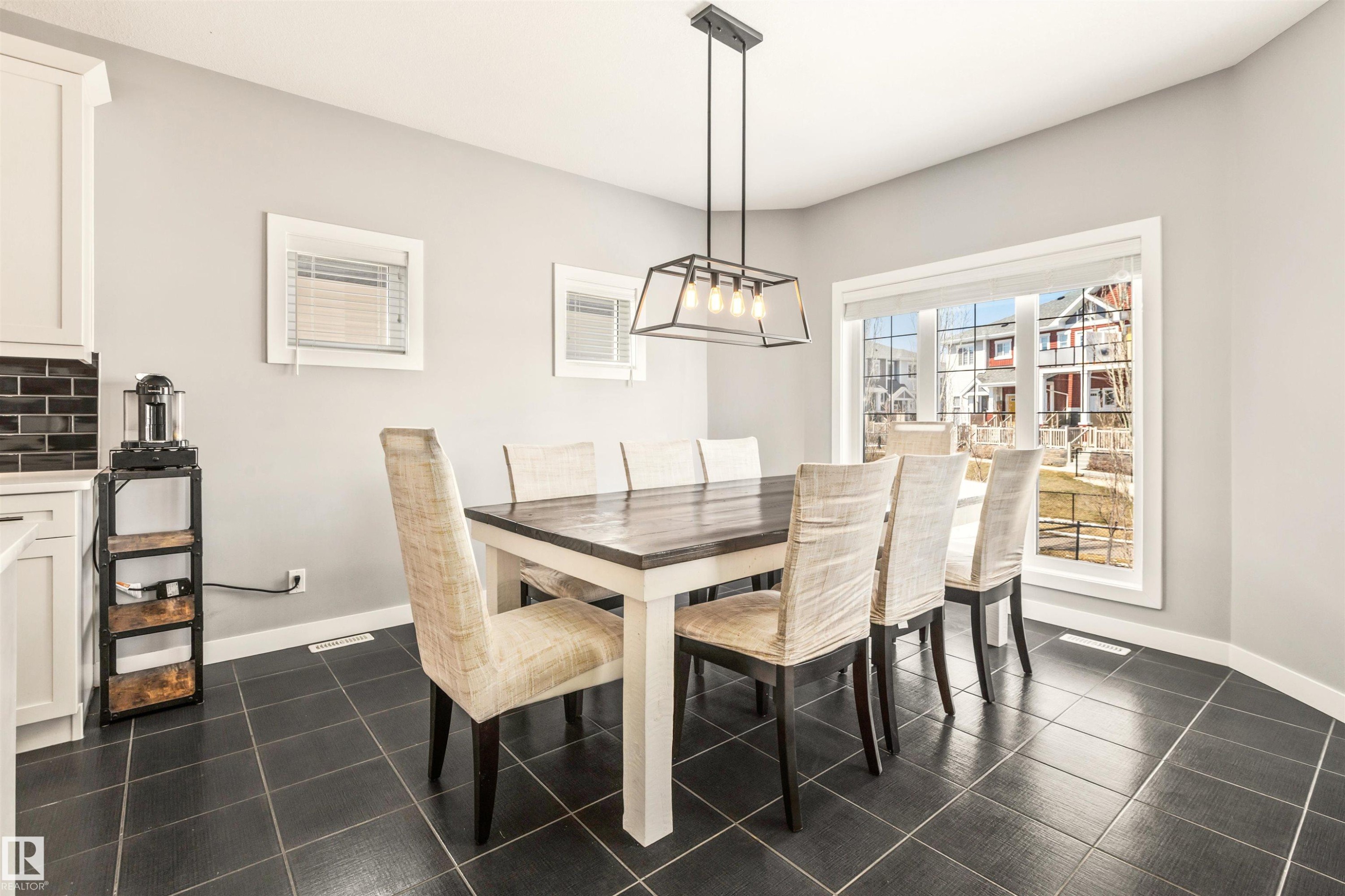 3087 Carpenter Landing, Edmonton, AB