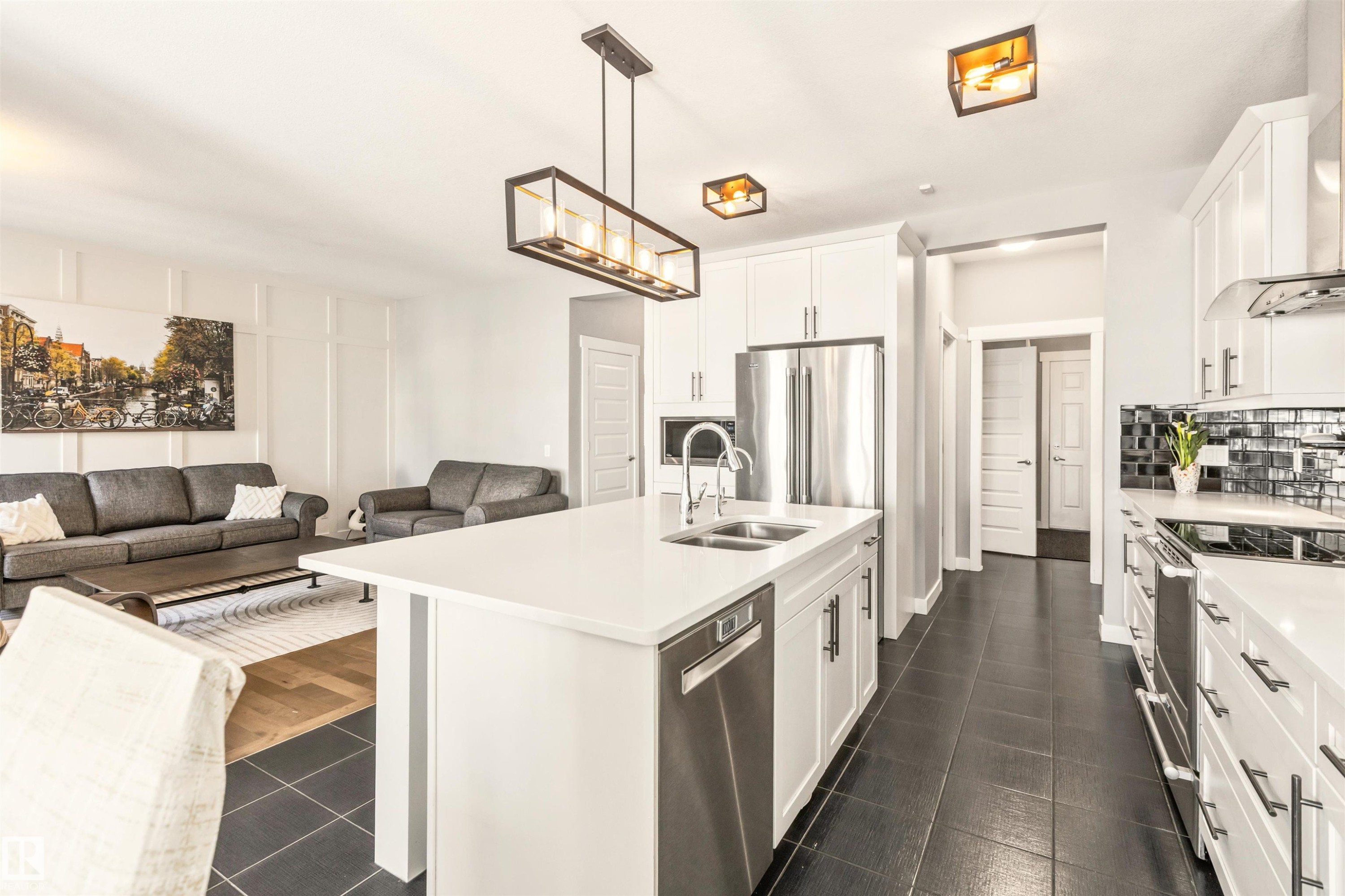 3087 Carpenter Landing, Edmonton, AB