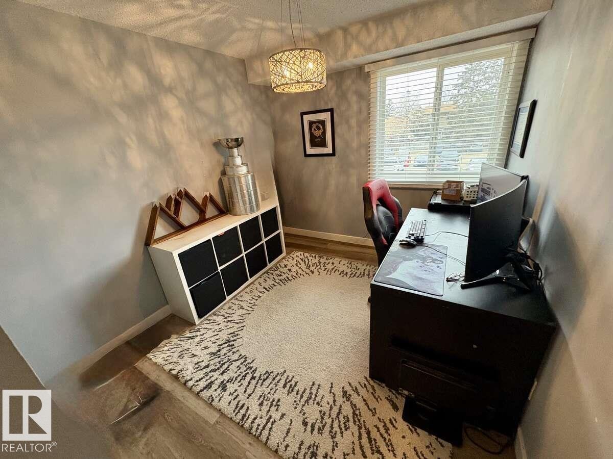 205 60 Alpine Place, St. Albert, AB - Indoor