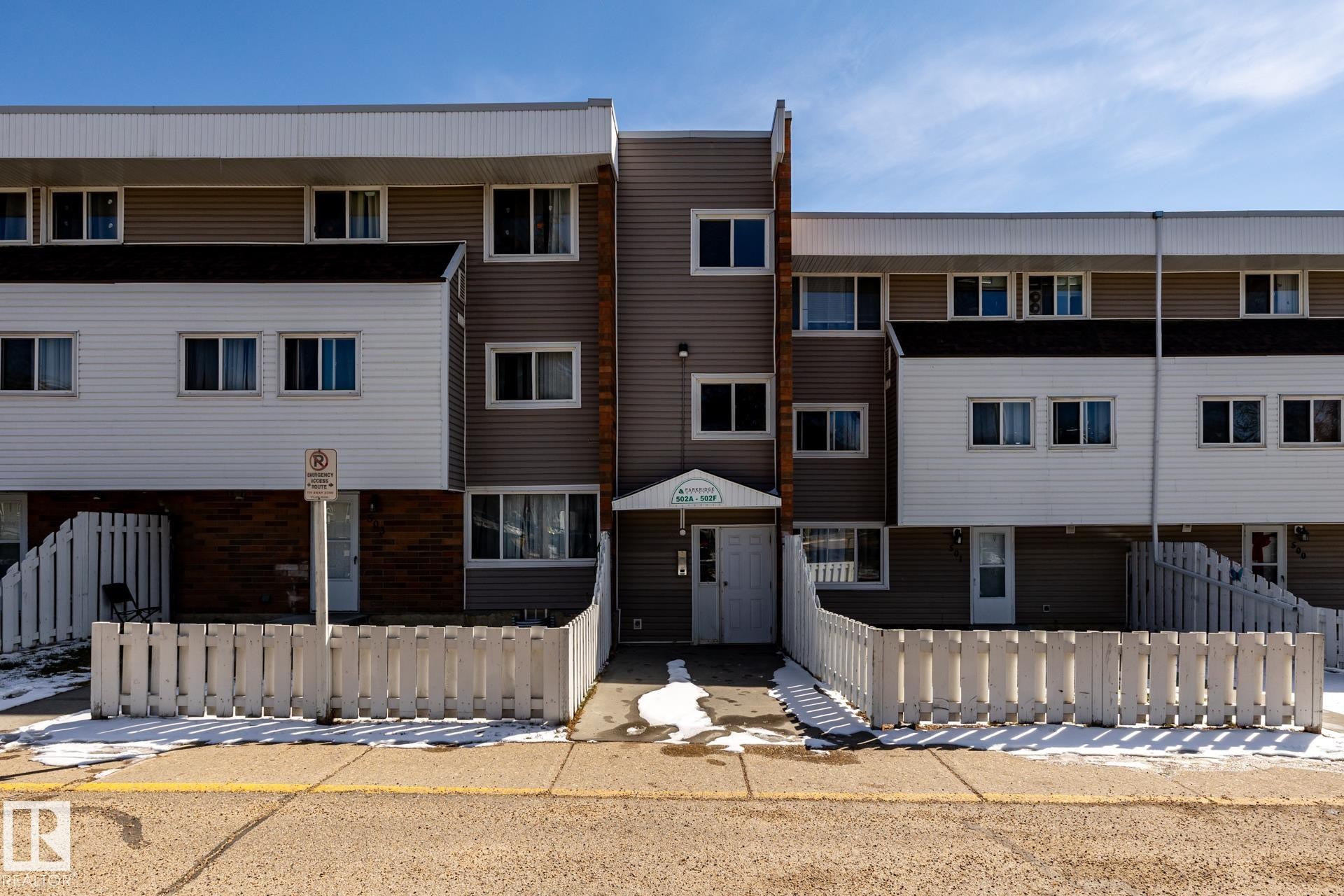 502D 2908 116A Avenue, Edmonton, AB - Outdoor With Facade