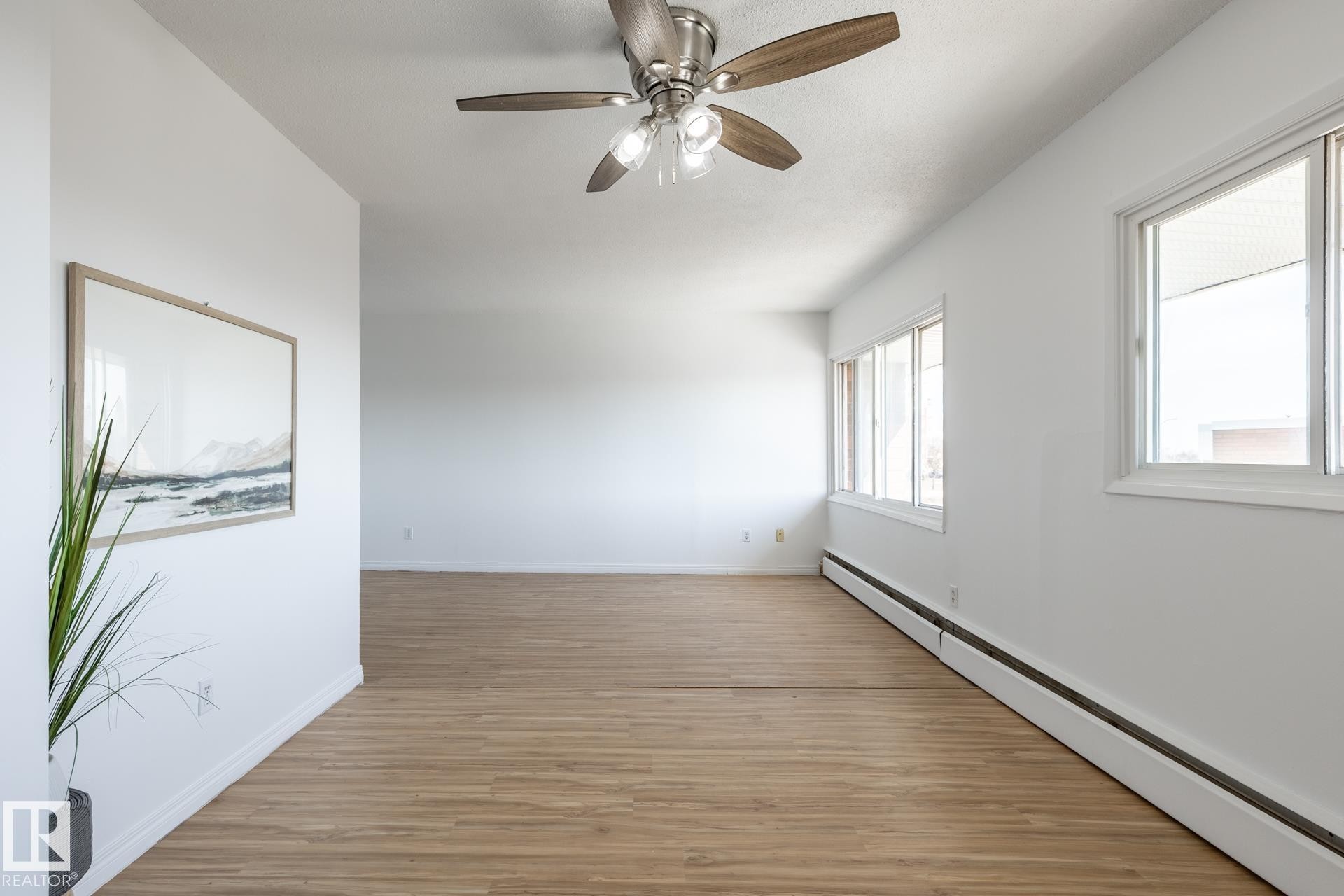 502D 2908 116A Avenue, Edmonton, AB - Indoor Photo Showing Other Room