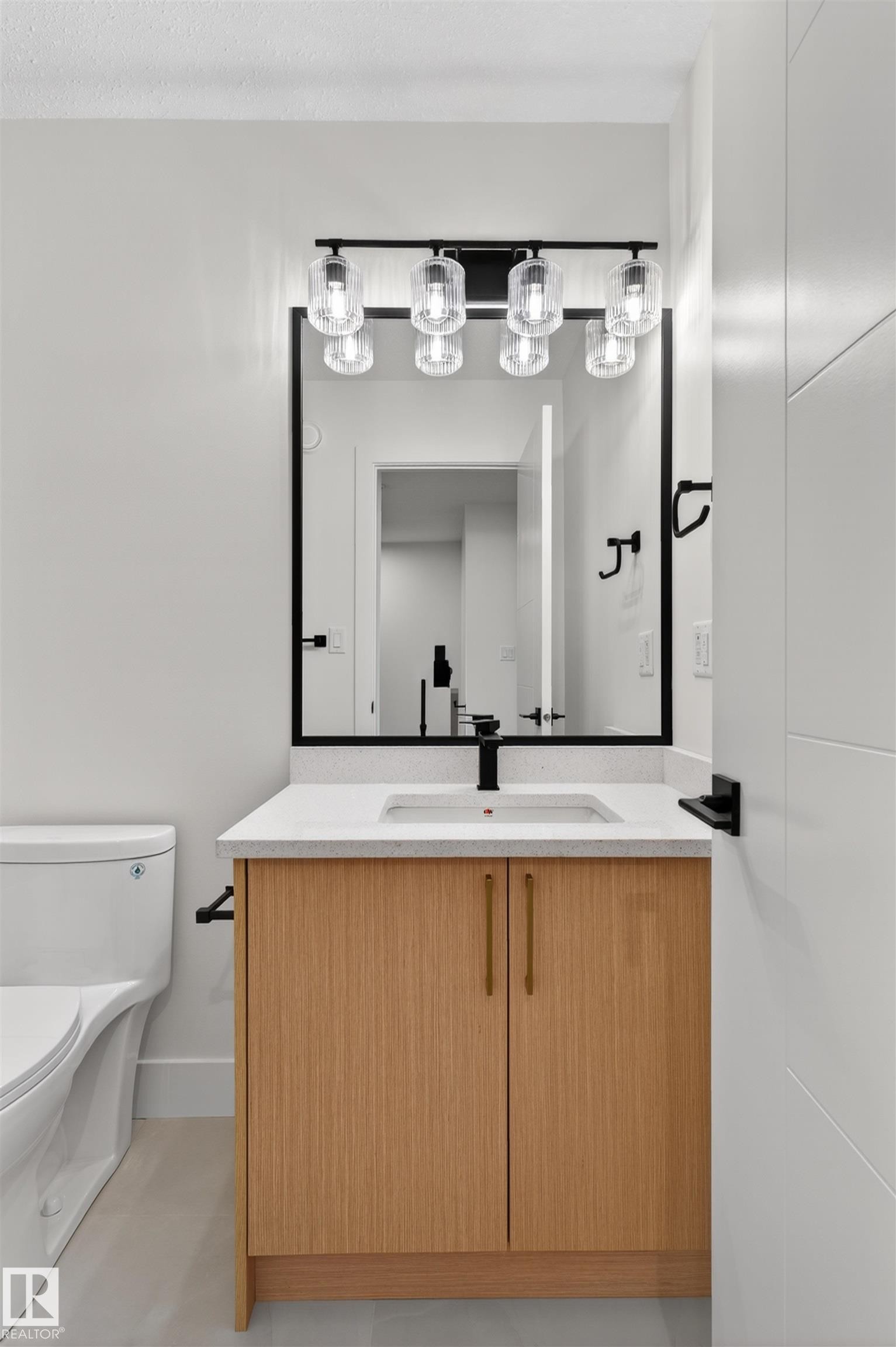 Bathroom - 45 River Birch, St. Albert, AB - Indoor Photo Showing Bathroom