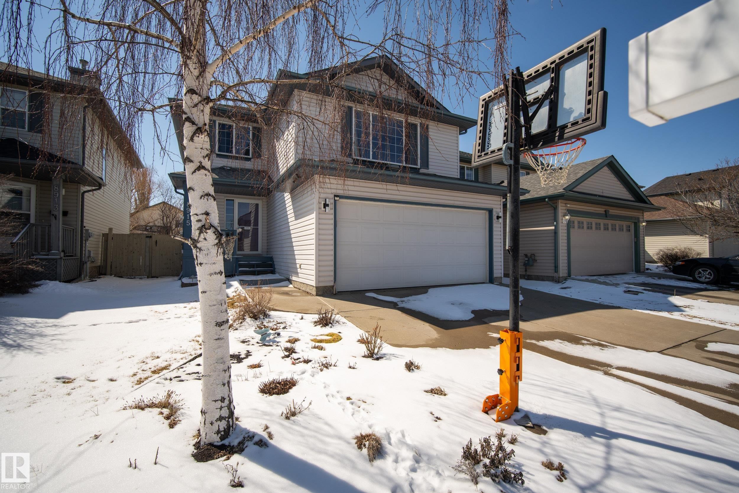 8915 7 Avenue, Edmonton, AB - Outdoor With Facade