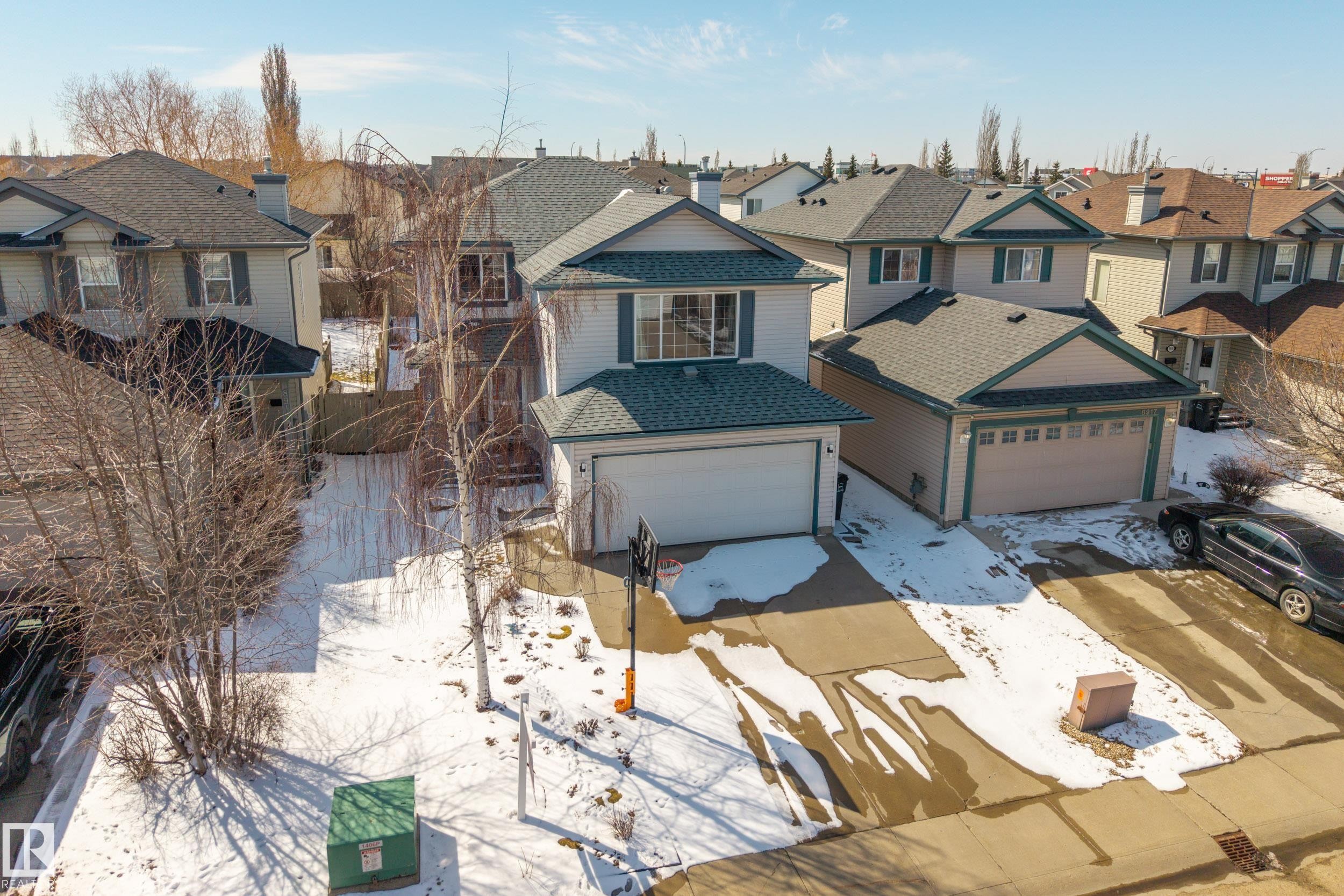 8915 7 Avenue, Edmonton, AB - Outdoor With Facade