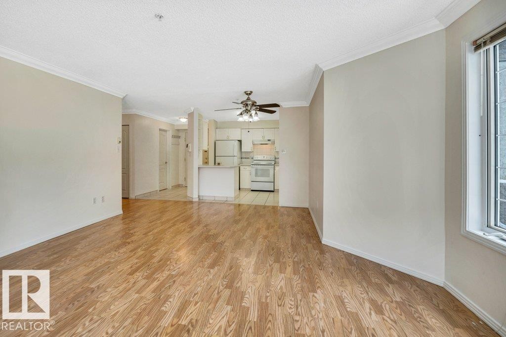 114 17150 94A Ave, Edmonton, AB - Indoor