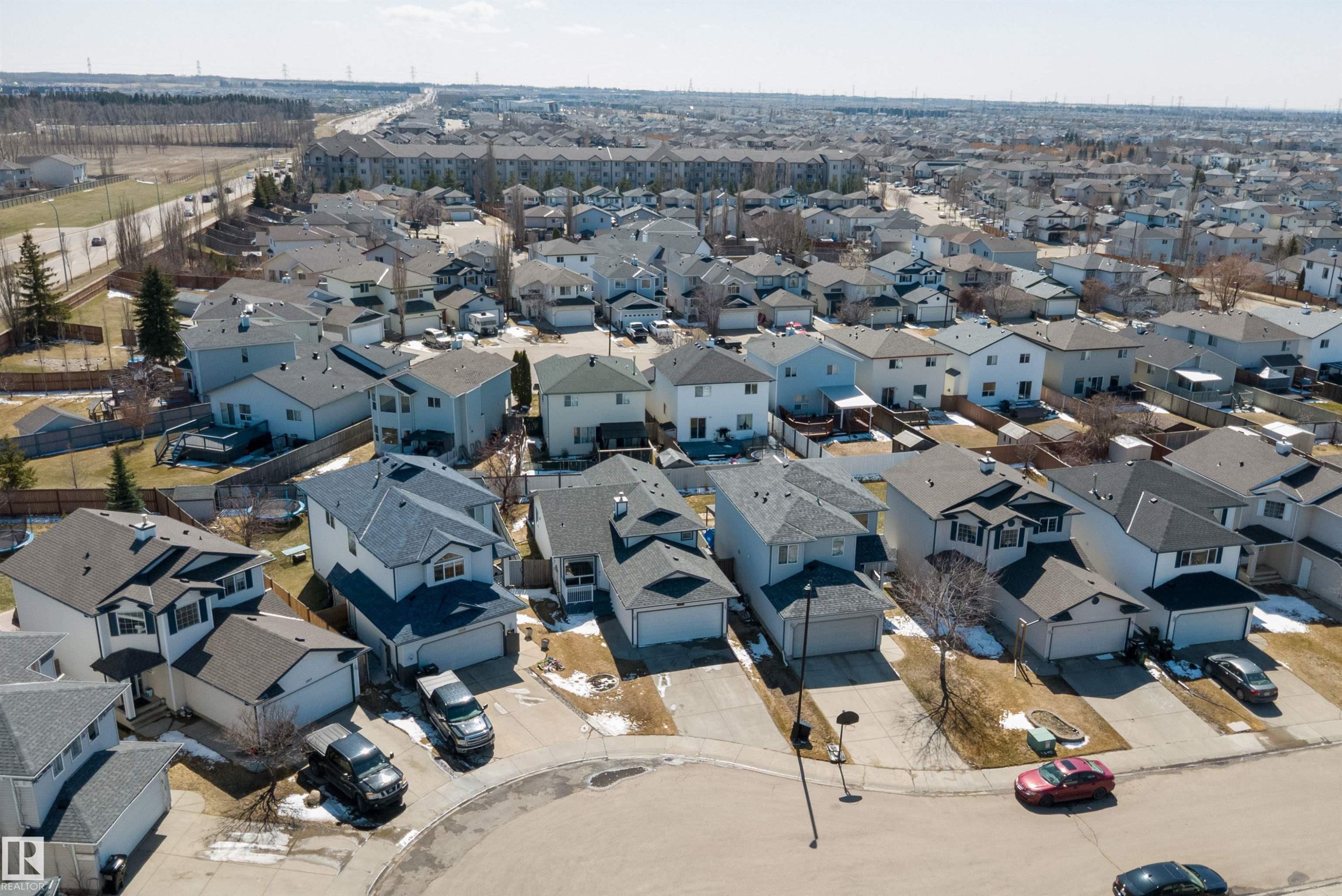 Image quality insufficient for description - 1811 37 Avenue, Edmonton, AB - Outdoor With View