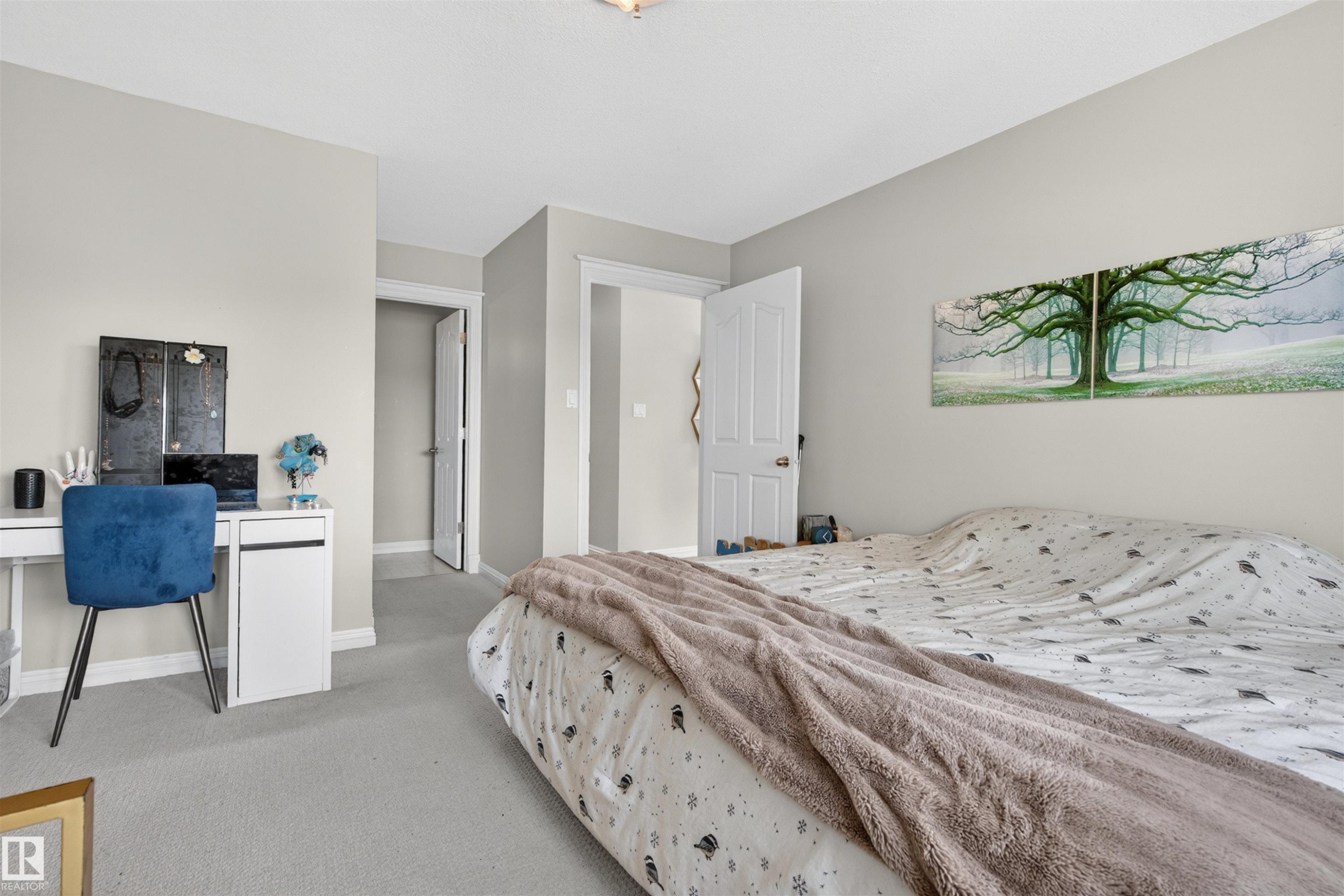 This room features light-colored walls and grey carpet flooring - 2 Sturgeon Road, St. Albert, AB - Indoor Photo Showing Bedroom