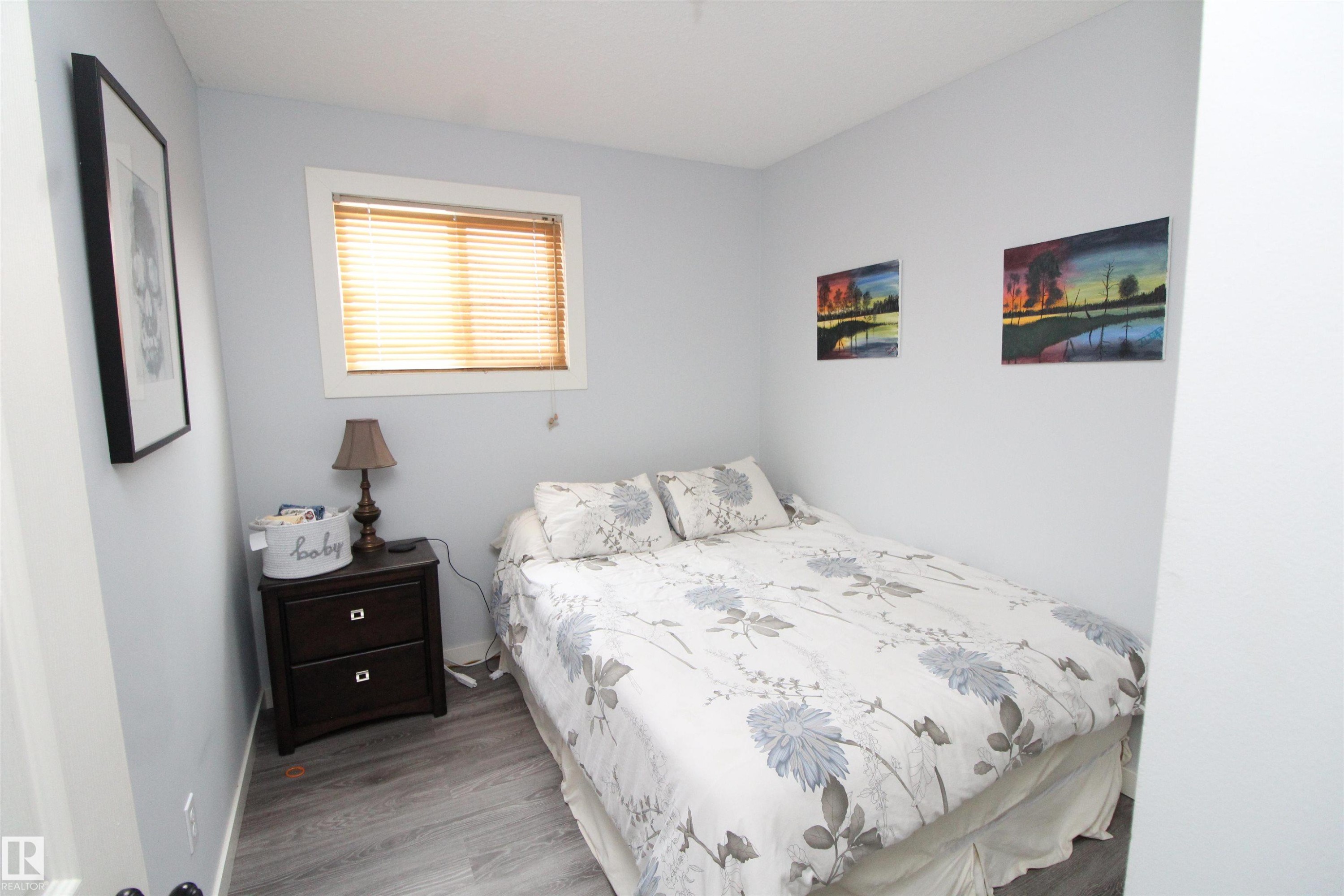 5347 36 Ave, Wetaskiwin, AB - Indoor Photo Showing Bedroom