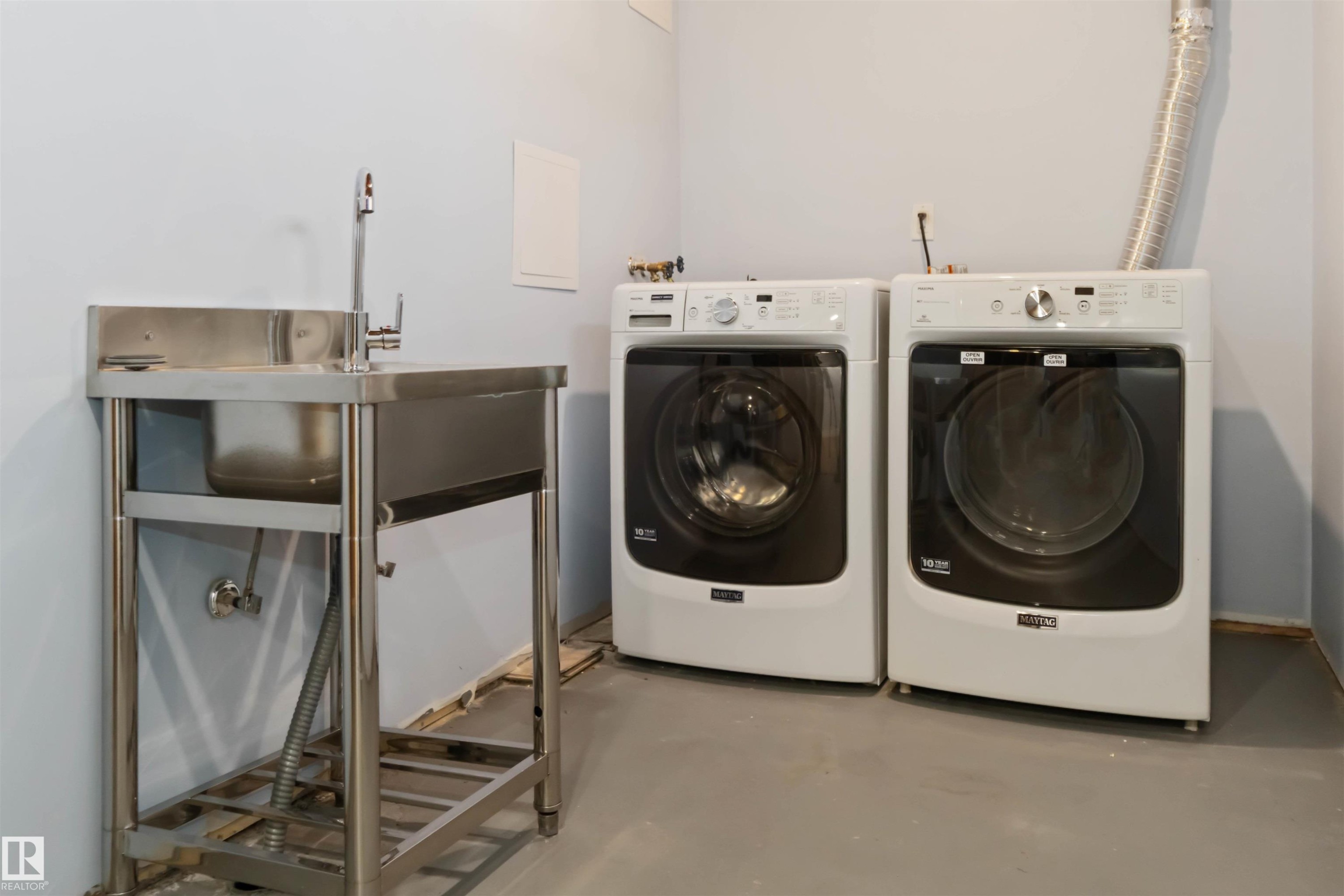 6808 95 Avenue, Edmonton, AB - Indoor Photo Showing Laundry Room