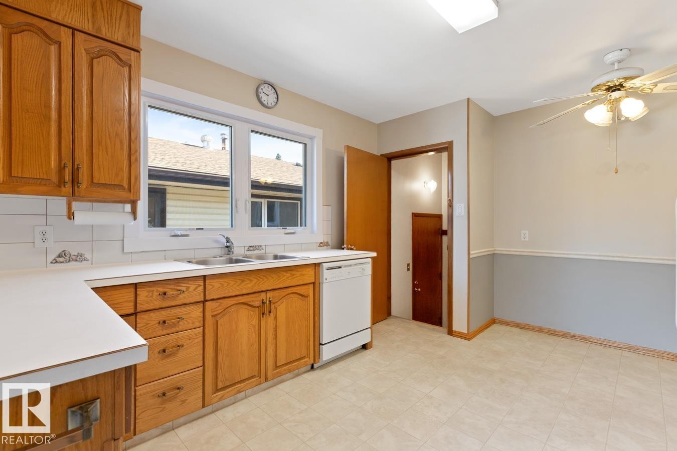 10307 73 Street, Edmonton, AB - Indoor Photo Showing Kitchen With Double Sink