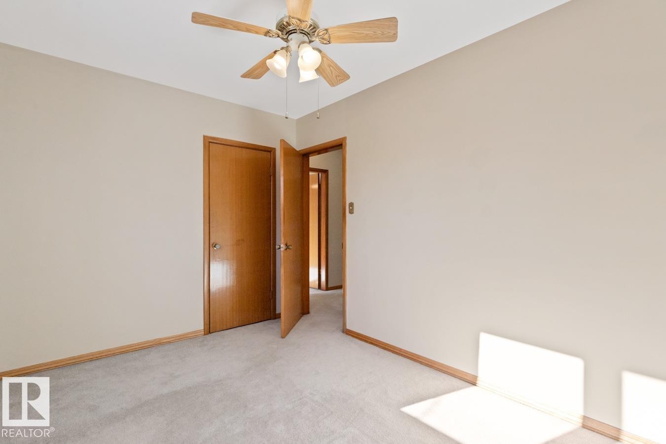 10307 73 Street, Edmonton, AB - Indoor Photo Showing Other Room