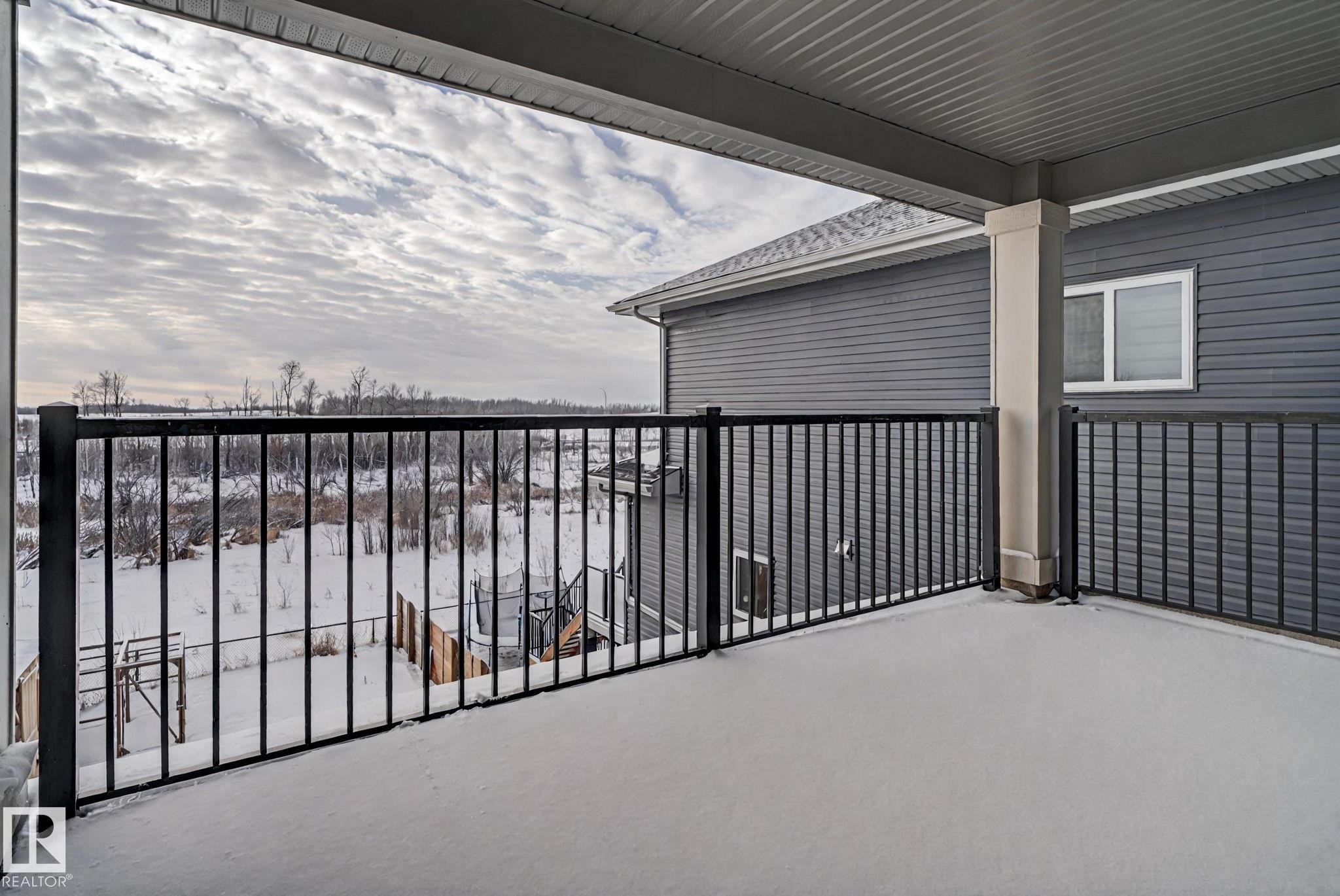 4119 7 Avenue, Edmonton, AB - Outdoor With Balcony