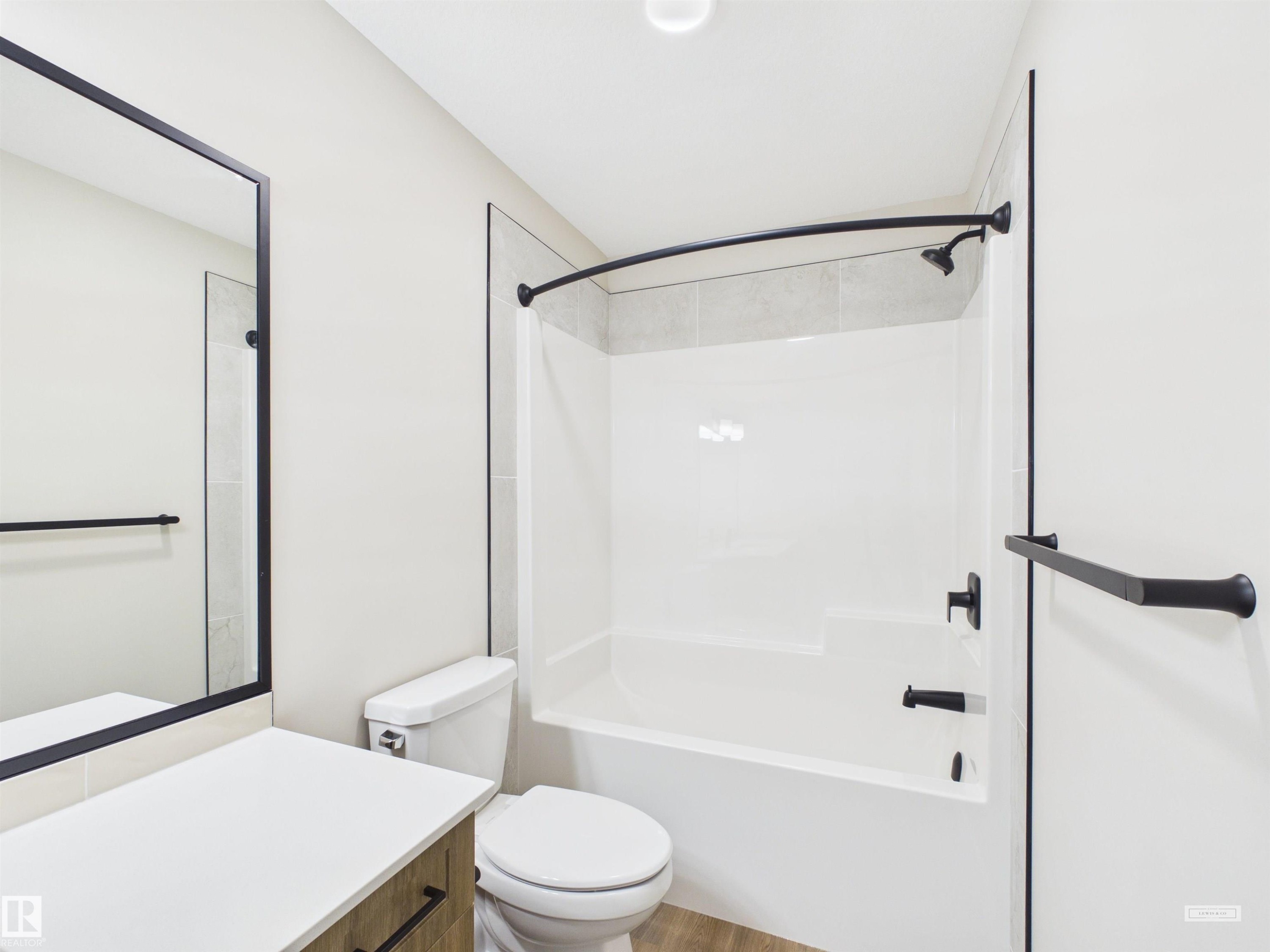 3 Emerson Landing, Spruce Grove, AB - Indoor Photo Showing Bathroom