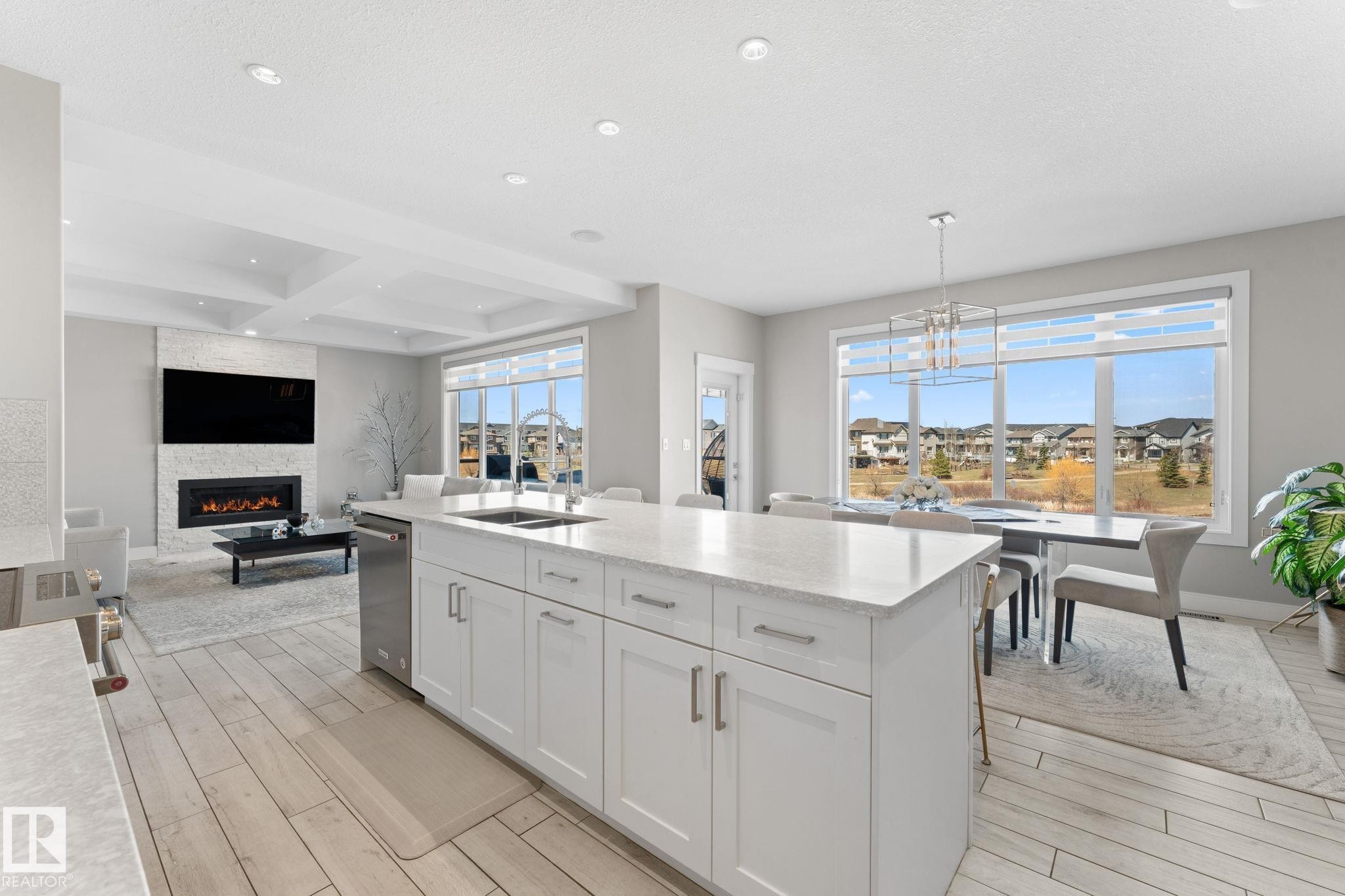 7640 179 Avenue, Edmonton, AB - Indoor With Fireplace