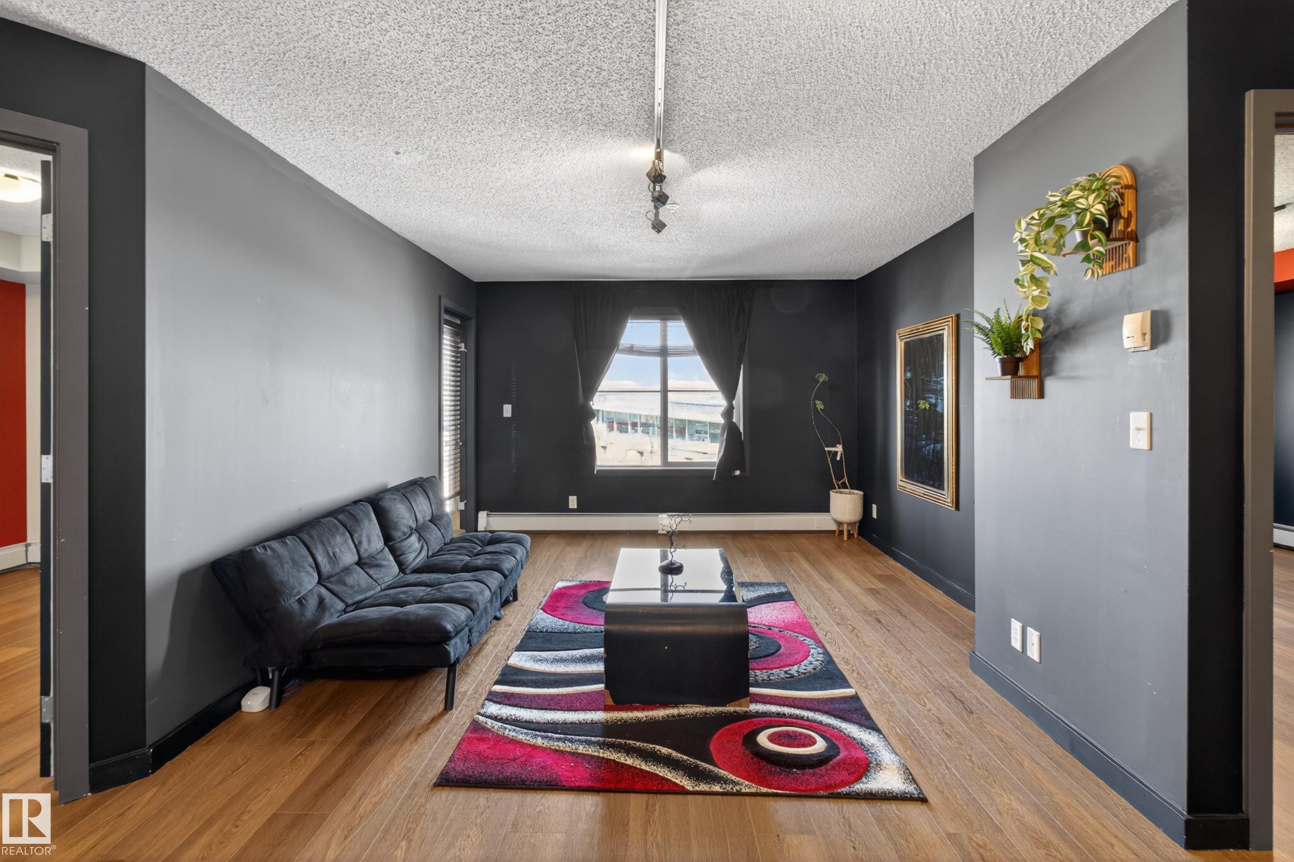 308 12045 22 Avenue, Edmonton, AB - Indoor Photo Showing Living Room