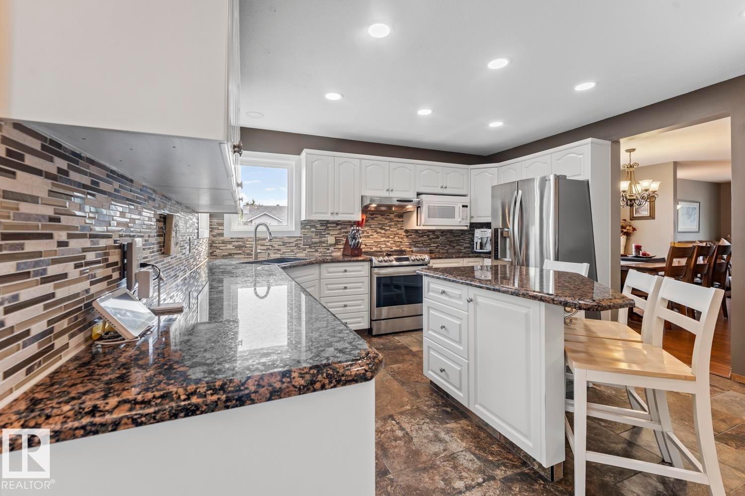 1802 2 Avenue, Cold Lake, AB