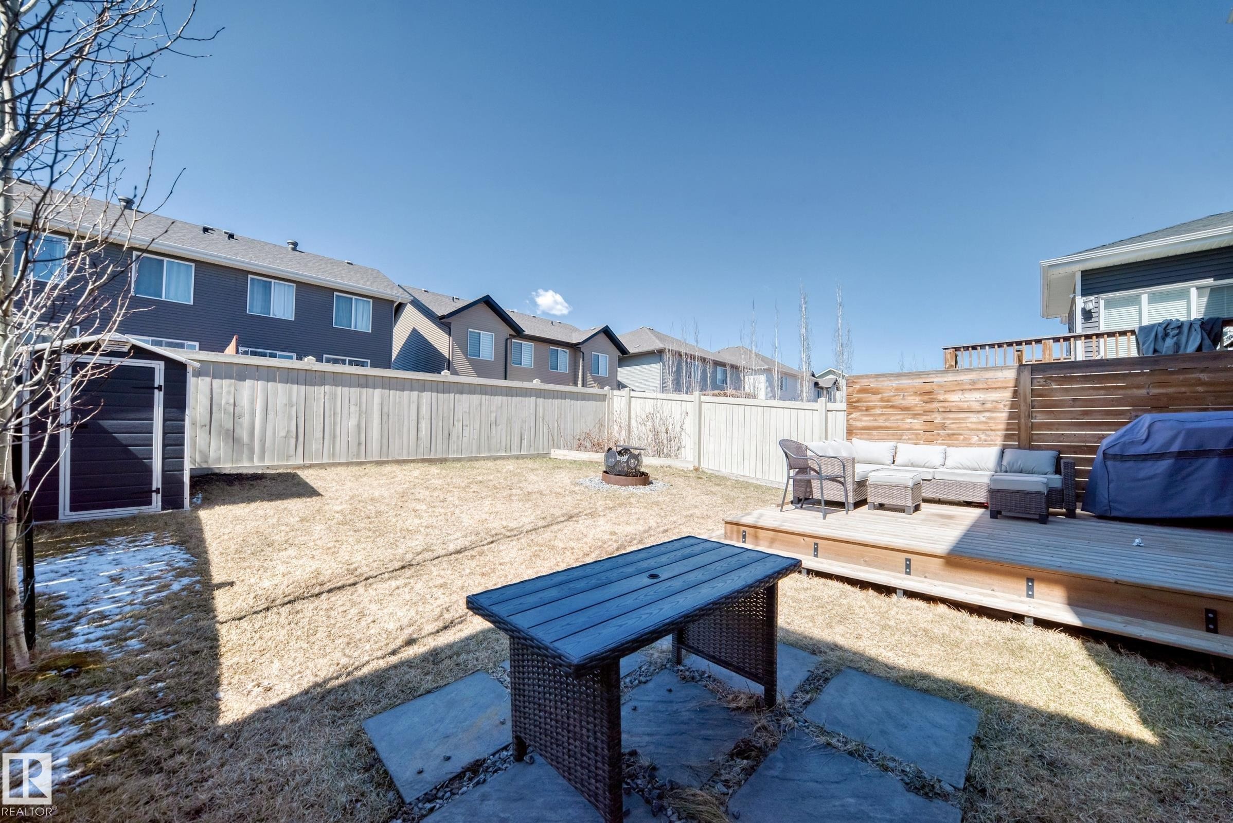6479 Elston Loop, Edmonton, AB - Outdoor