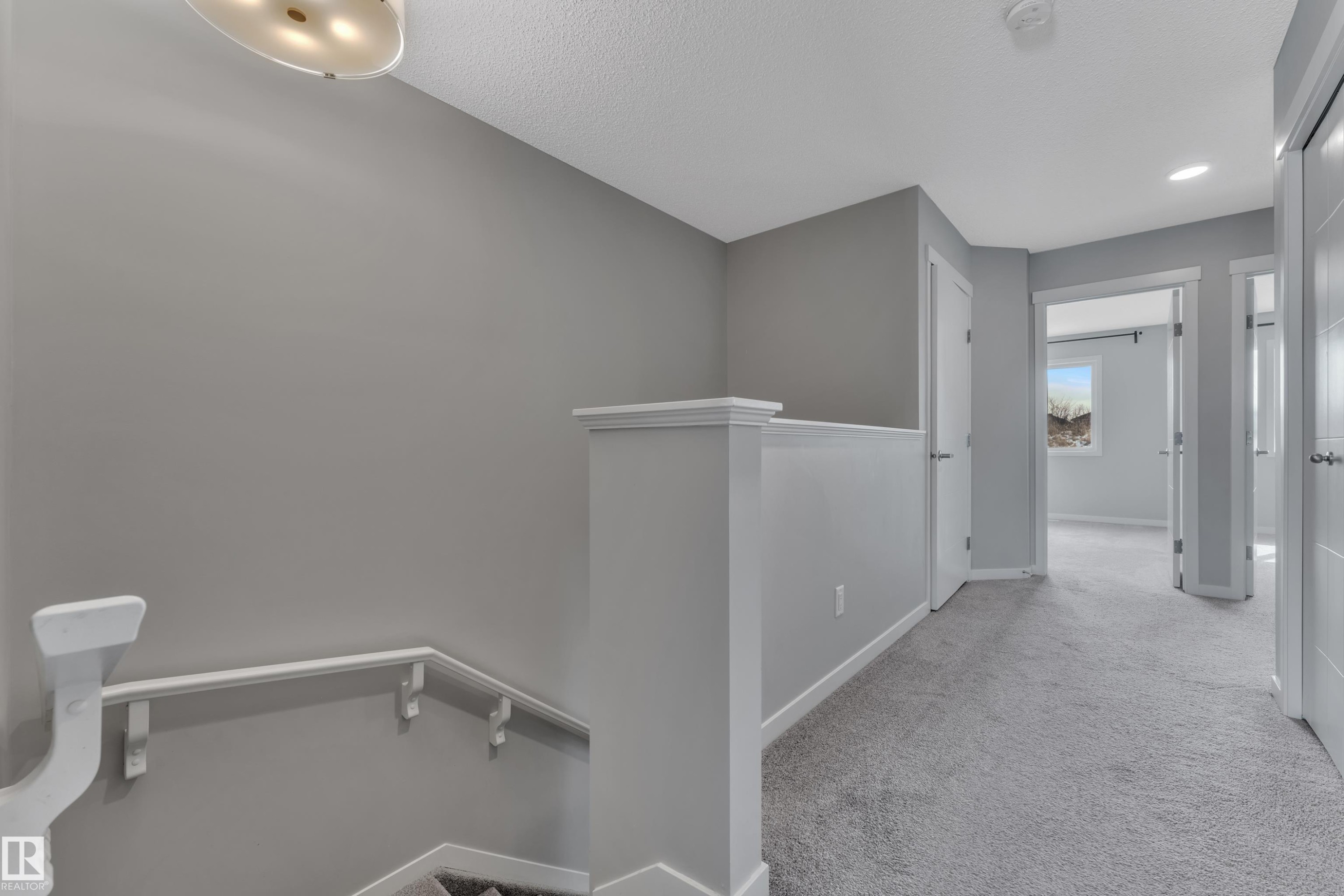 8781 Carson Way, Edmonton, AB - Indoor Photo Showing Other Room