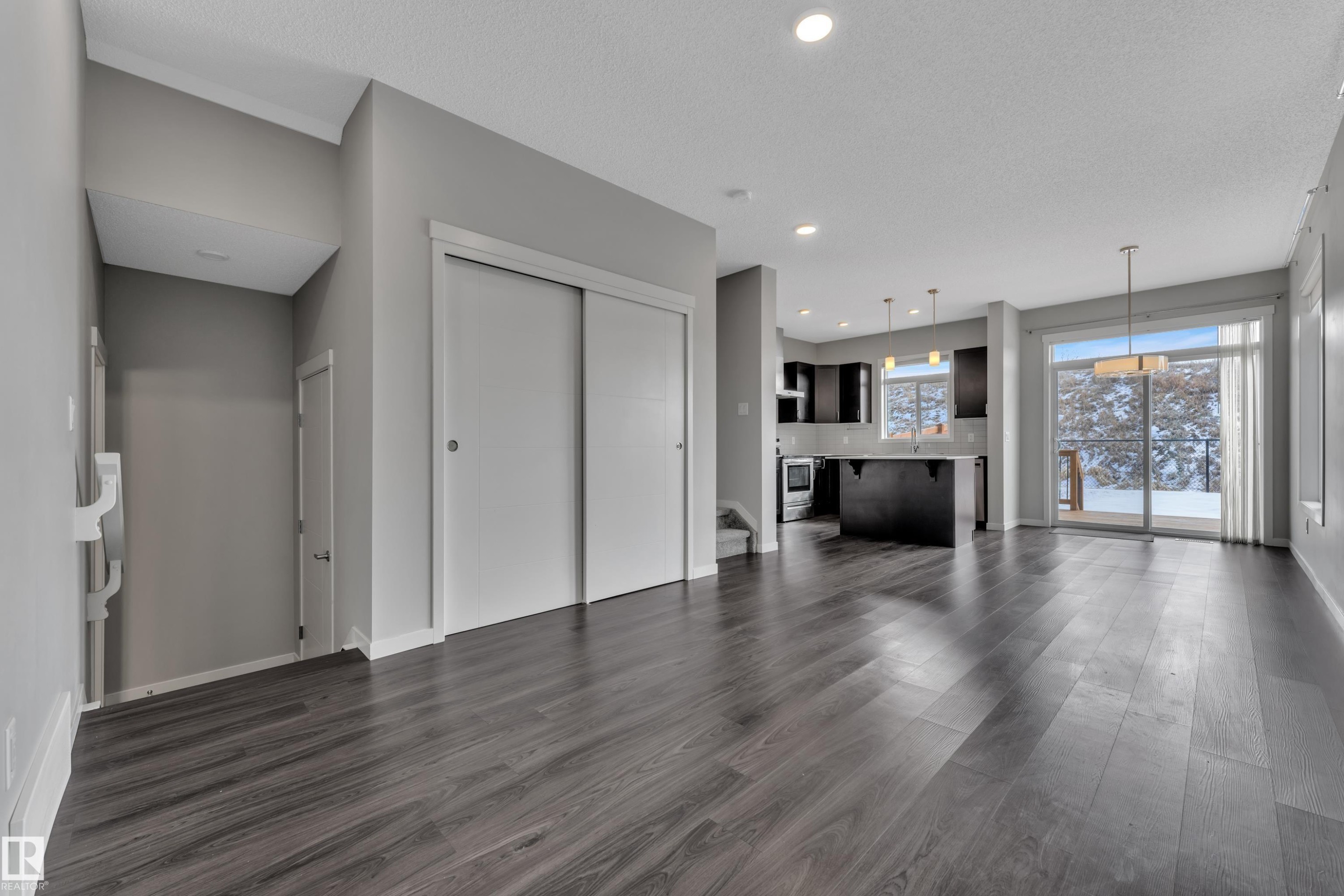 8781 Carson Way, Edmonton, AB - Indoor Photo Showing Living Room