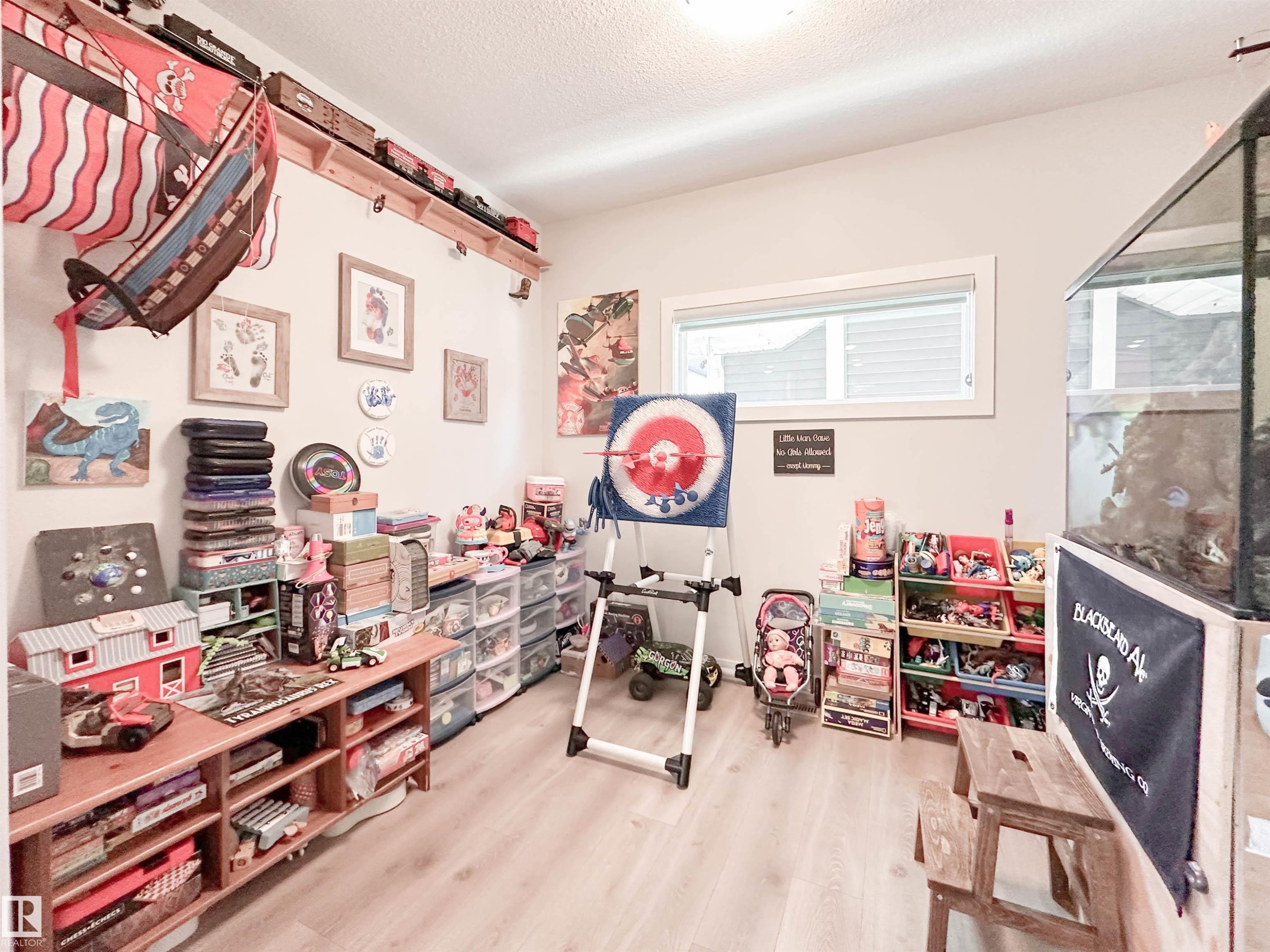 103 Joyal Way, St. Albert, AB - Indoor Photo Showing Other Room