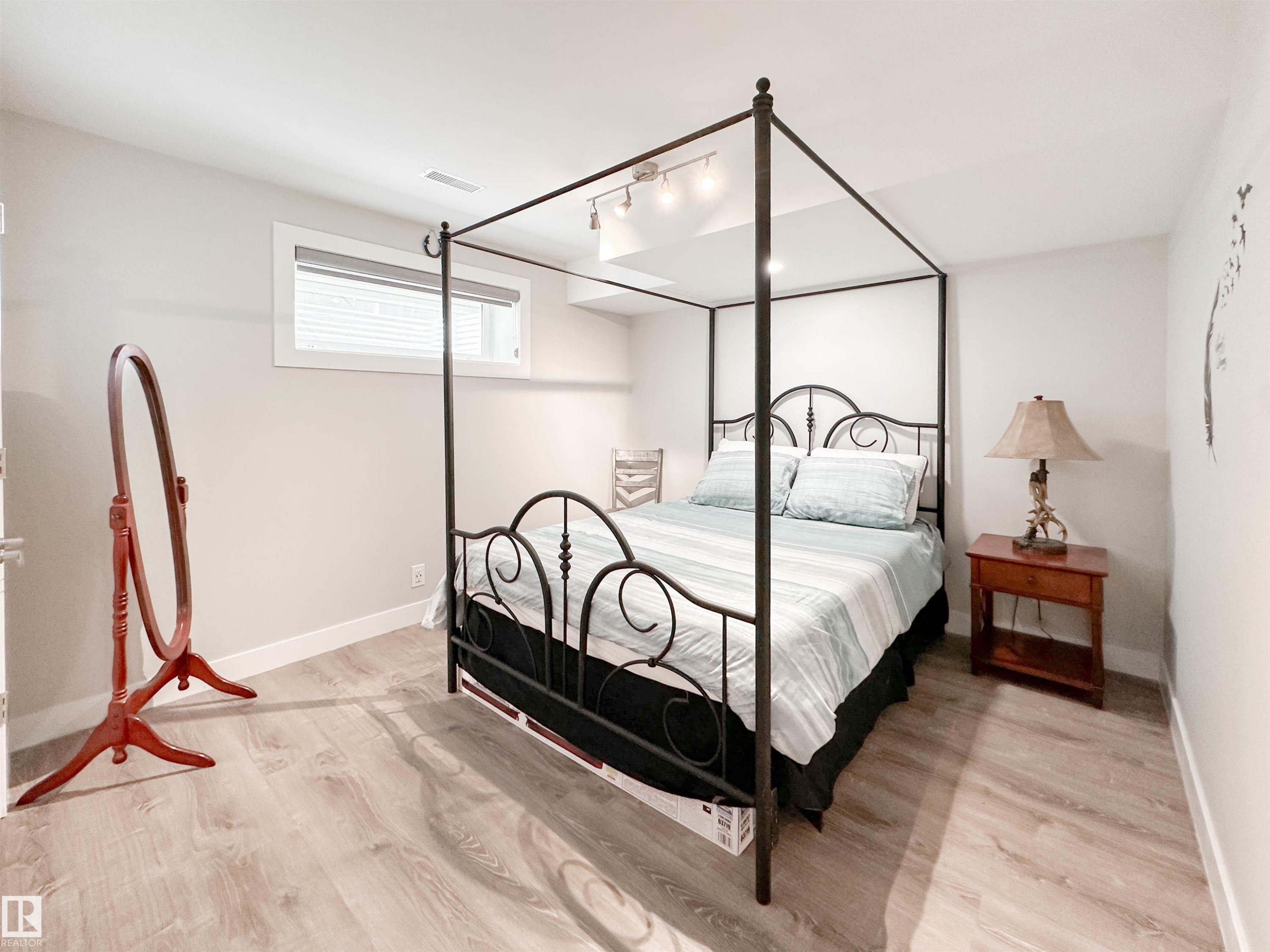 103 Joyal Way, St. Albert, AB - Indoor Photo Showing Bedroom