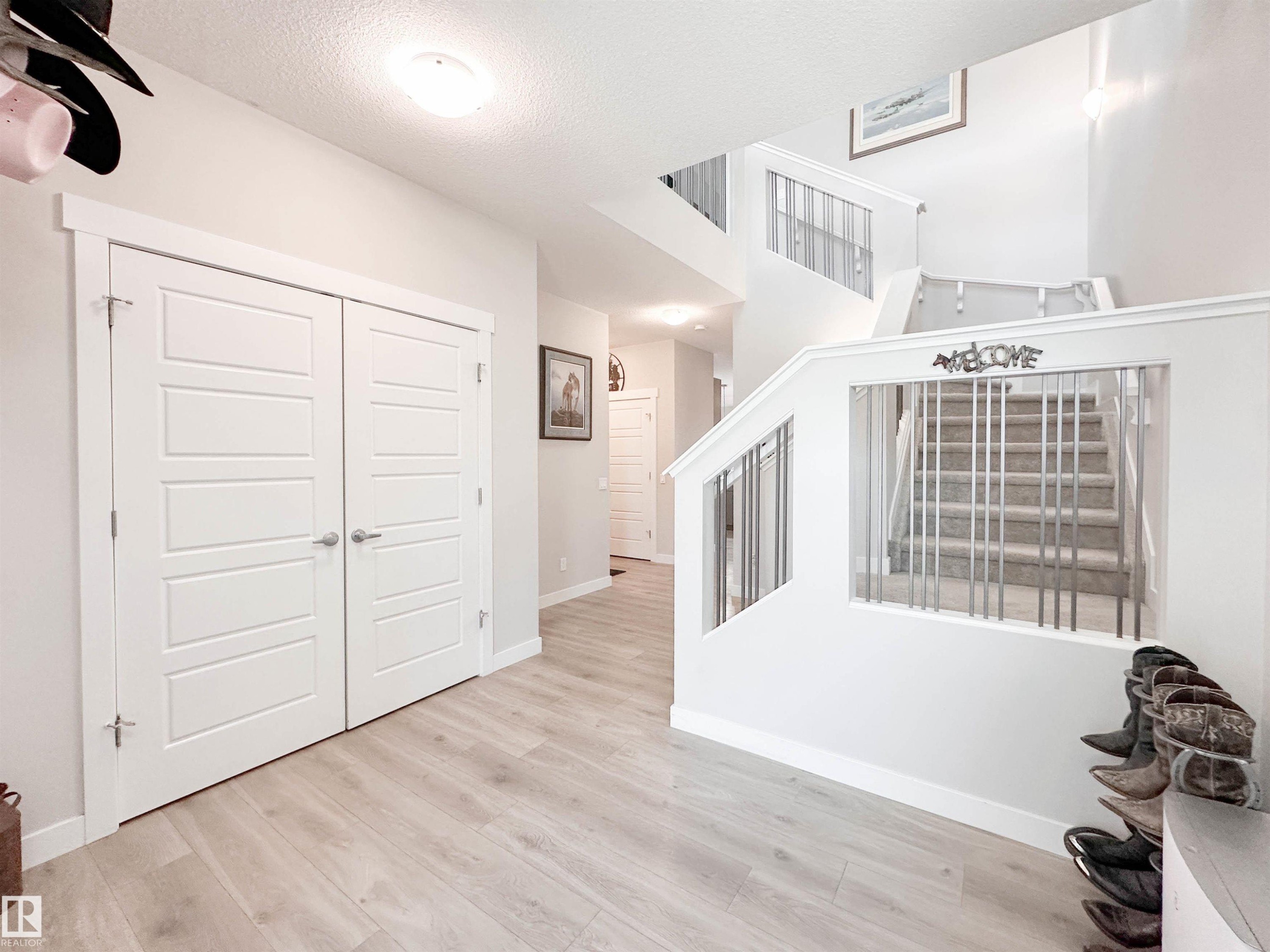 103 Joyal Way, St. Albert, AB - Indoor Photo Showing Other Room