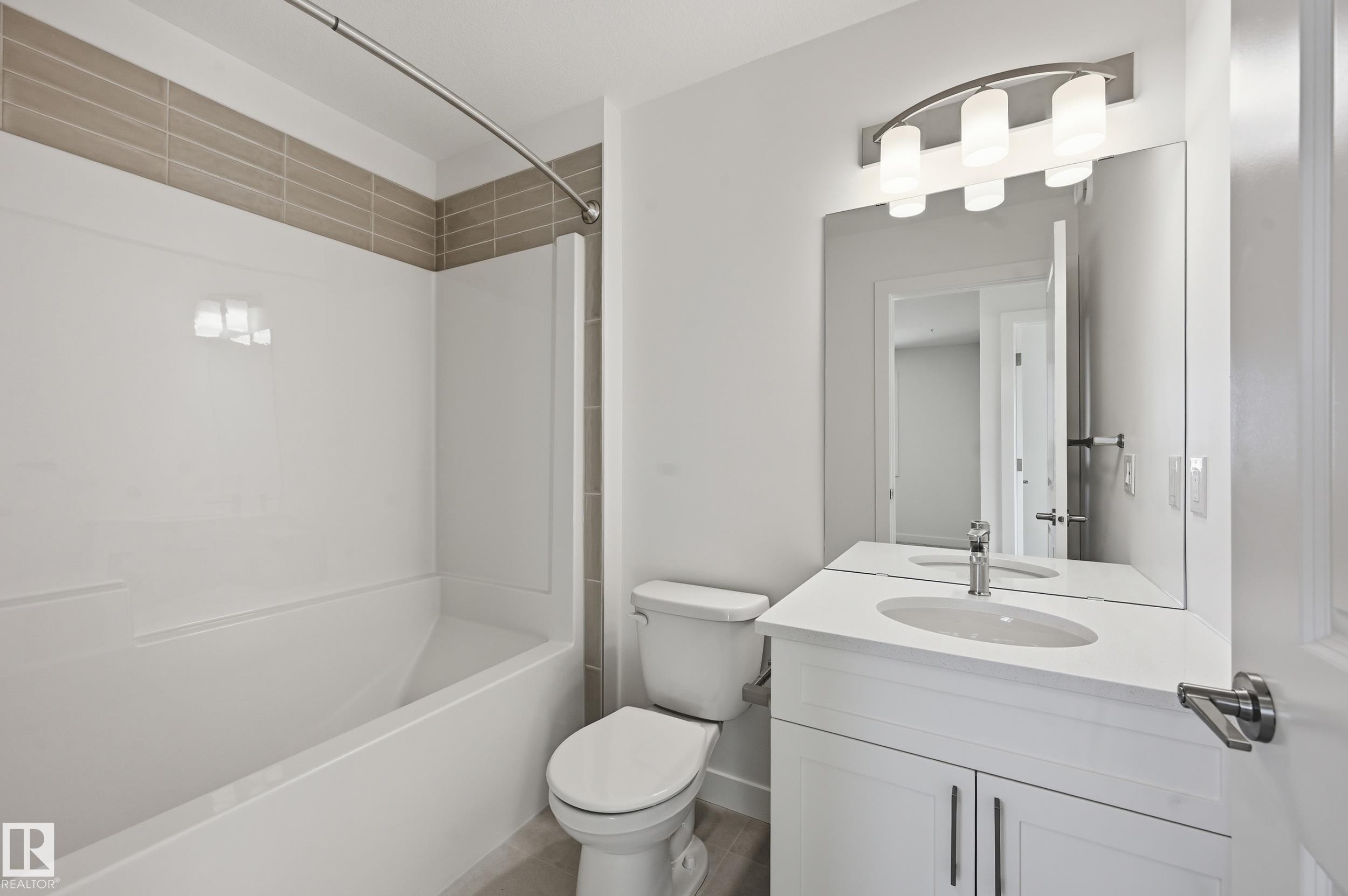 245 Wattle Road, Leduc, AB - Indoor Photo Showing Bathroom
