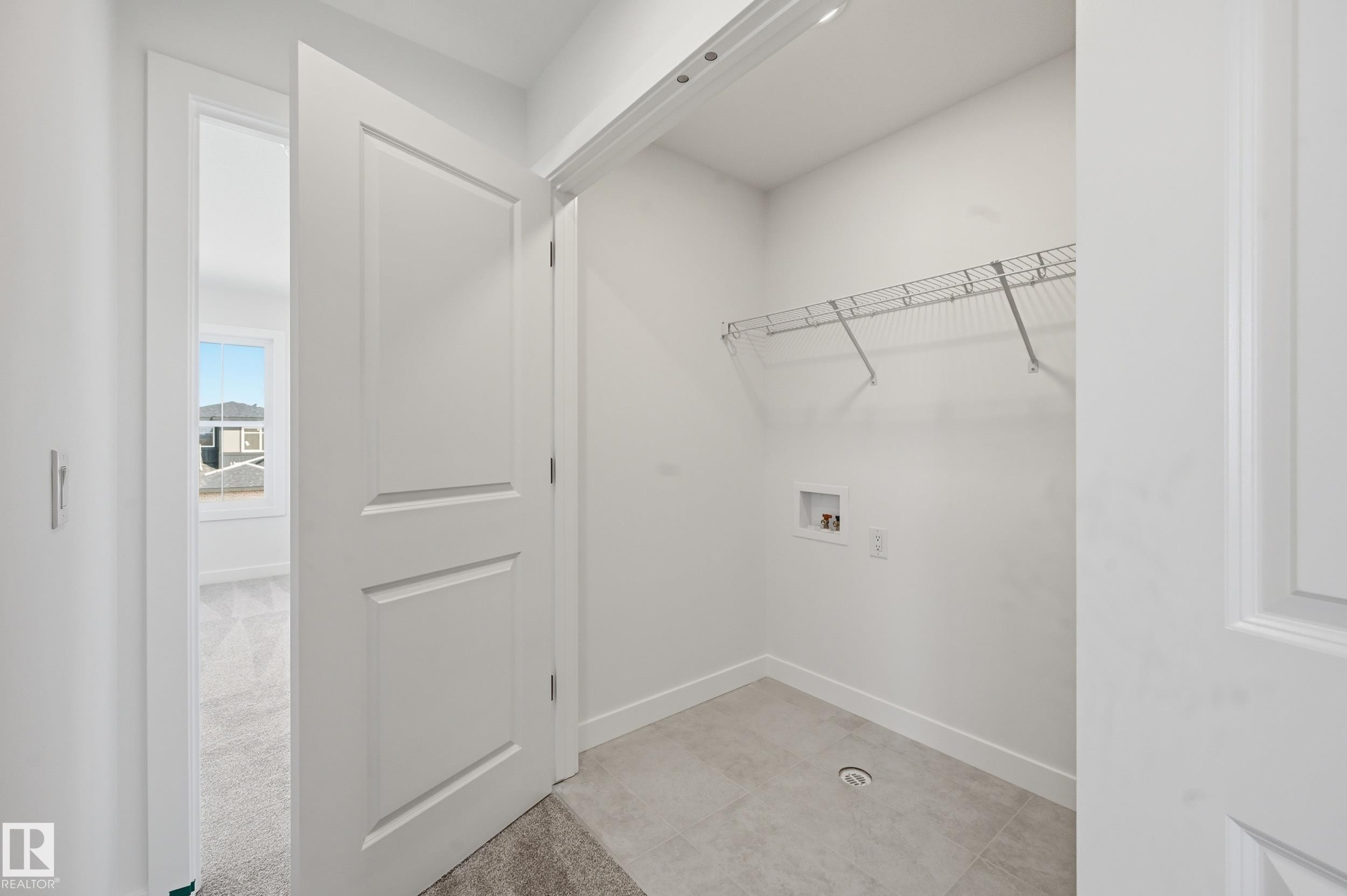 245 Wattle Road, Leduc, AB - Indoor Photo Showing Other Room