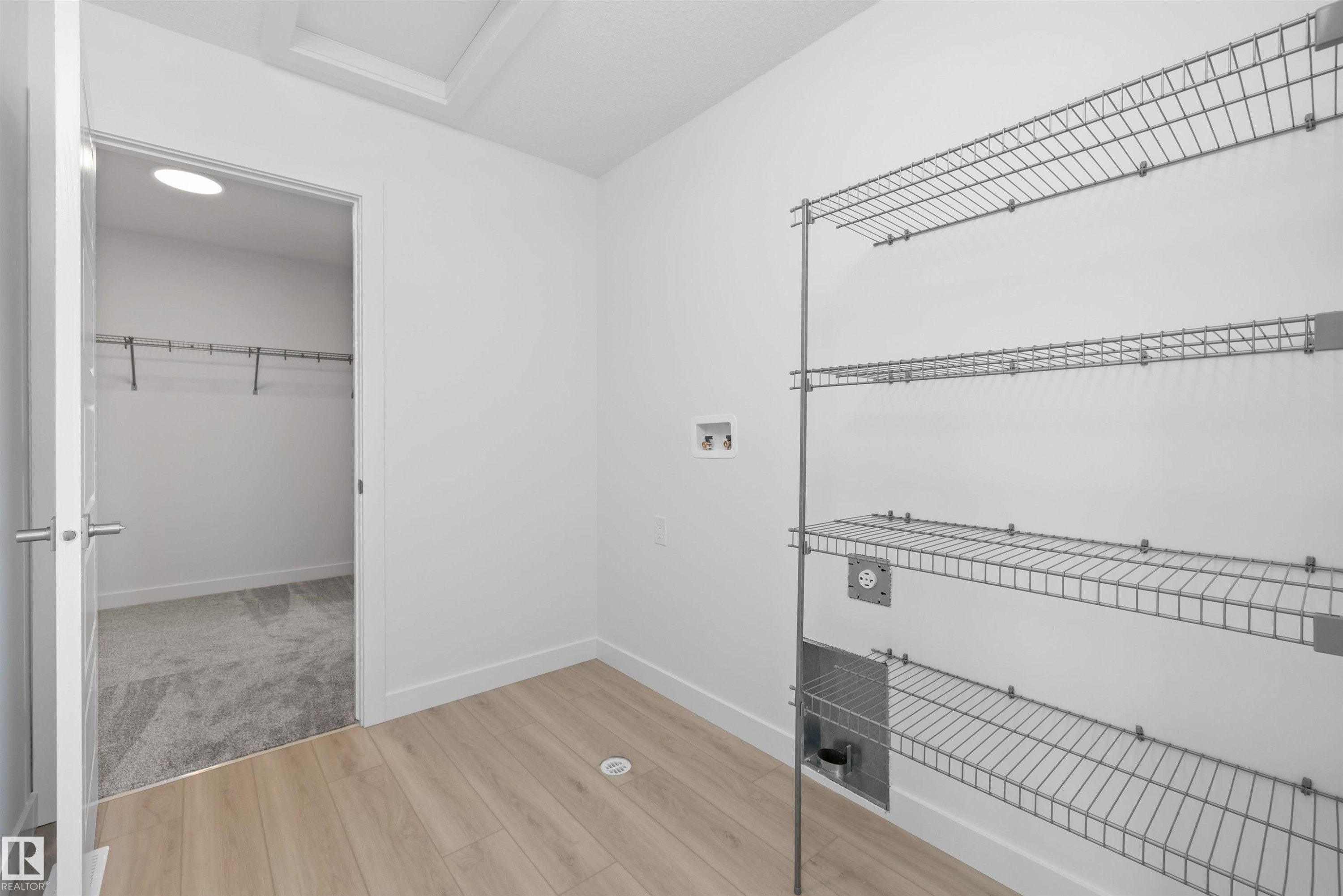 5921 Raven Crescent Nw, Edmonton, AB - Indoor With Storage