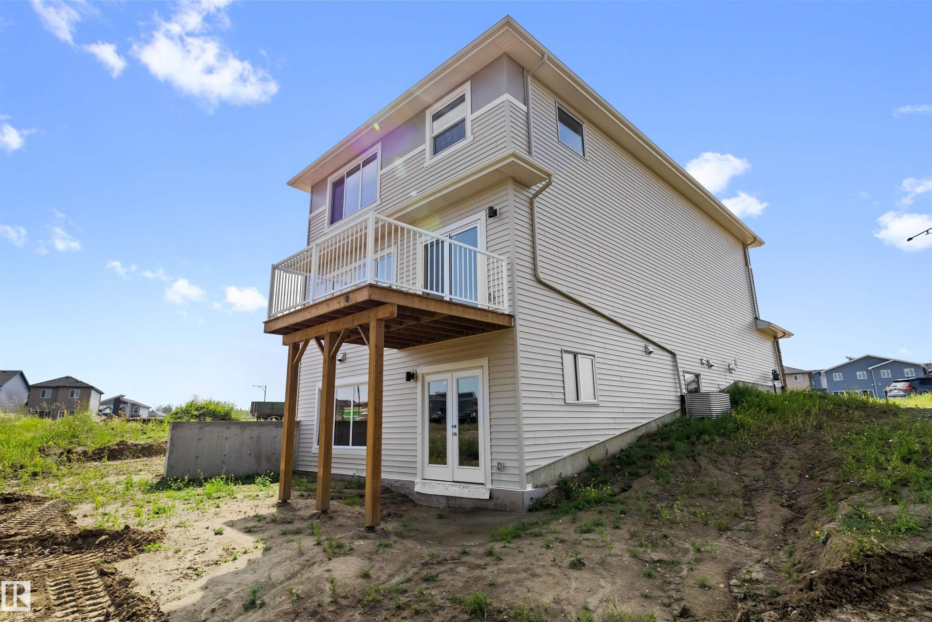 5921 Raven Crescent Nw, Edmonton, AB - Outdoor