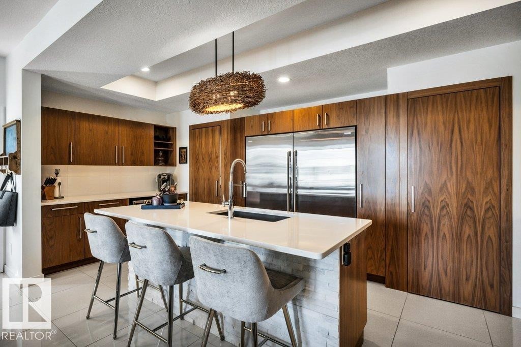 10920 96 Street, Edmonton, AB - Indoor Photo Showing Kitchen