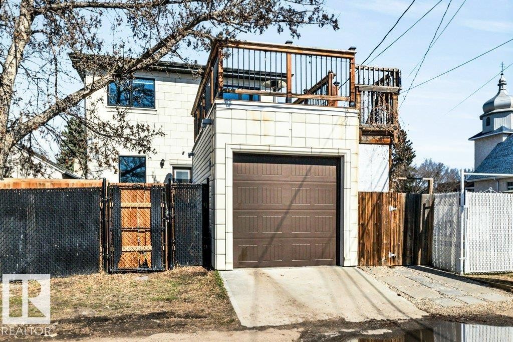 10920 96 Street, Edmonton, AB - Outdoor