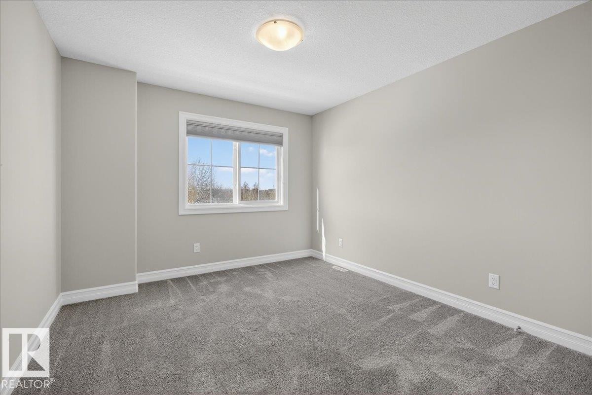 1380 Graydon Hill Way, Edmonton, AB - Indoor Photo Showing Other Room