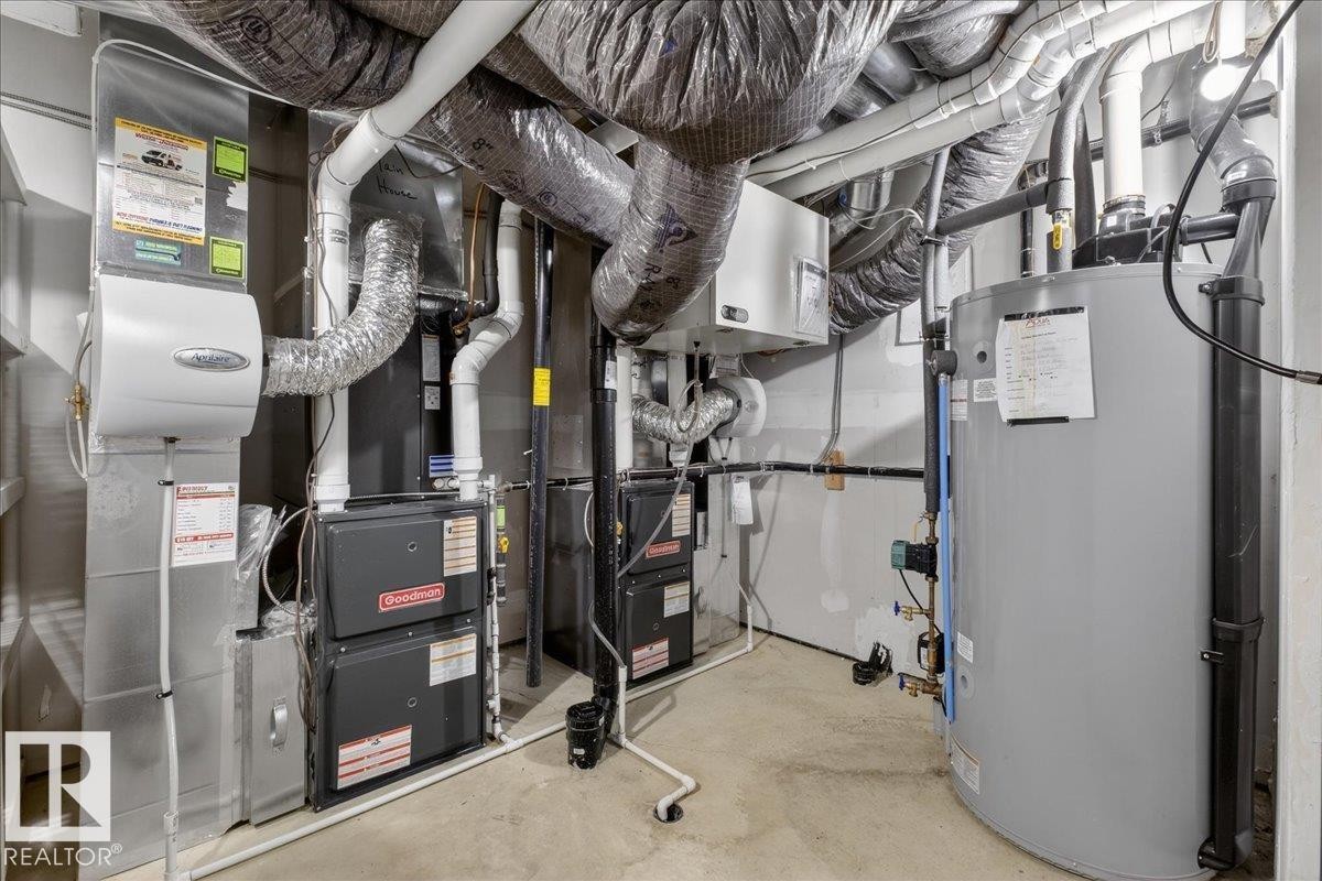 1380 Graydon Hill Way, Edmonton, AB - Indoor Photo Showing Basement