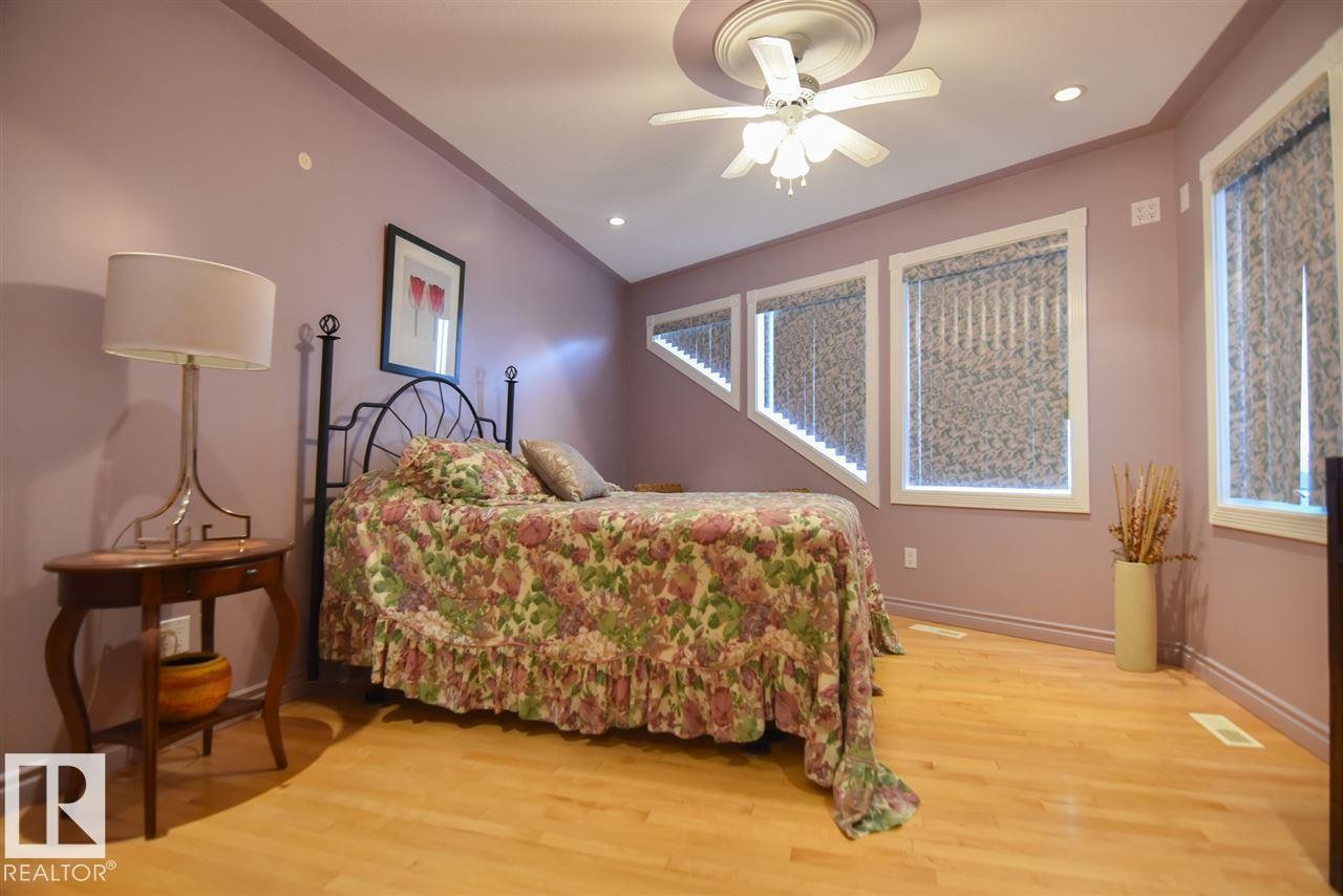16115 57 Street, Edmonton, AB