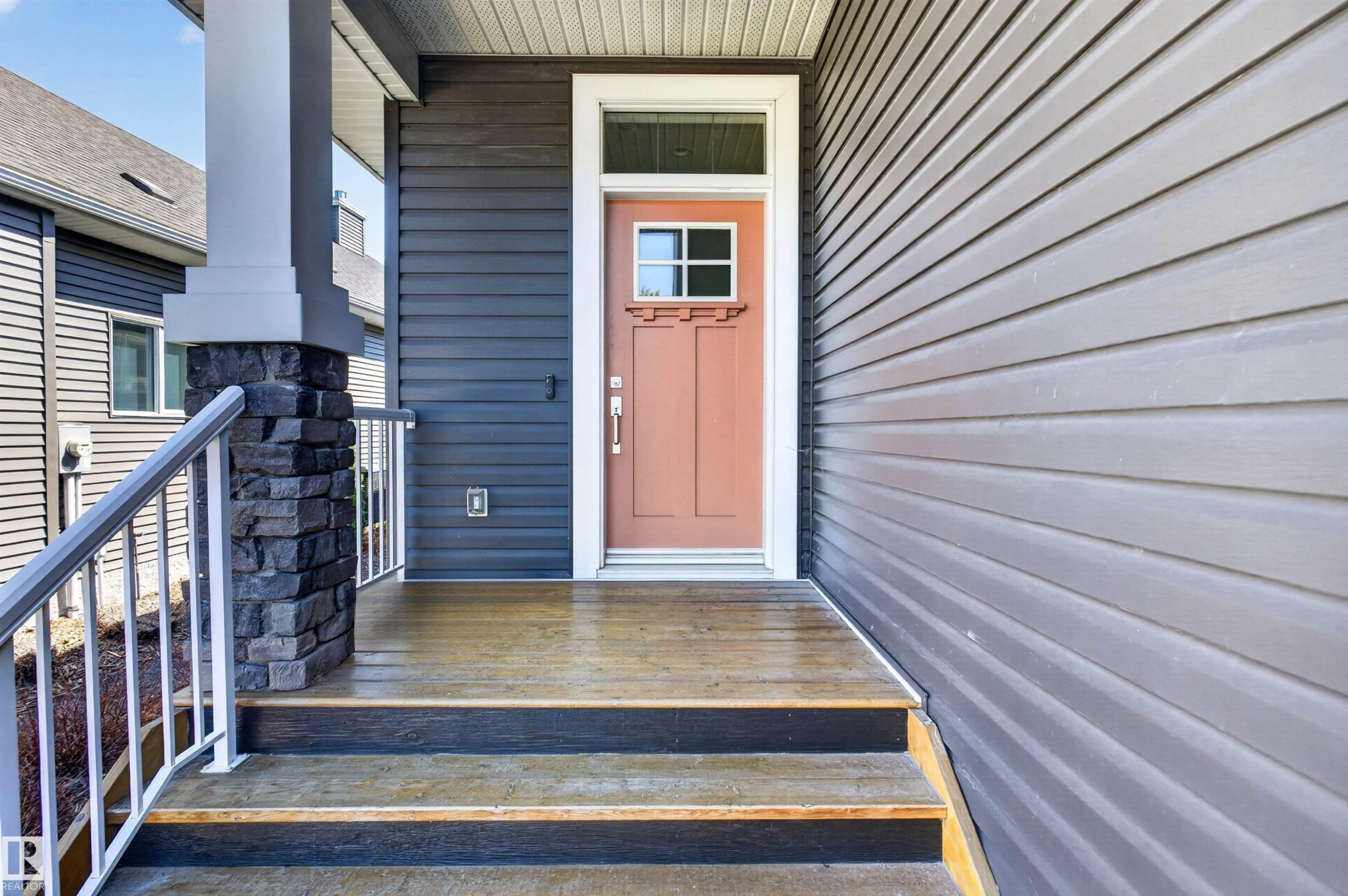 3381 Chickadee Drive, Edmonton, AB - Outdoor With Exterior