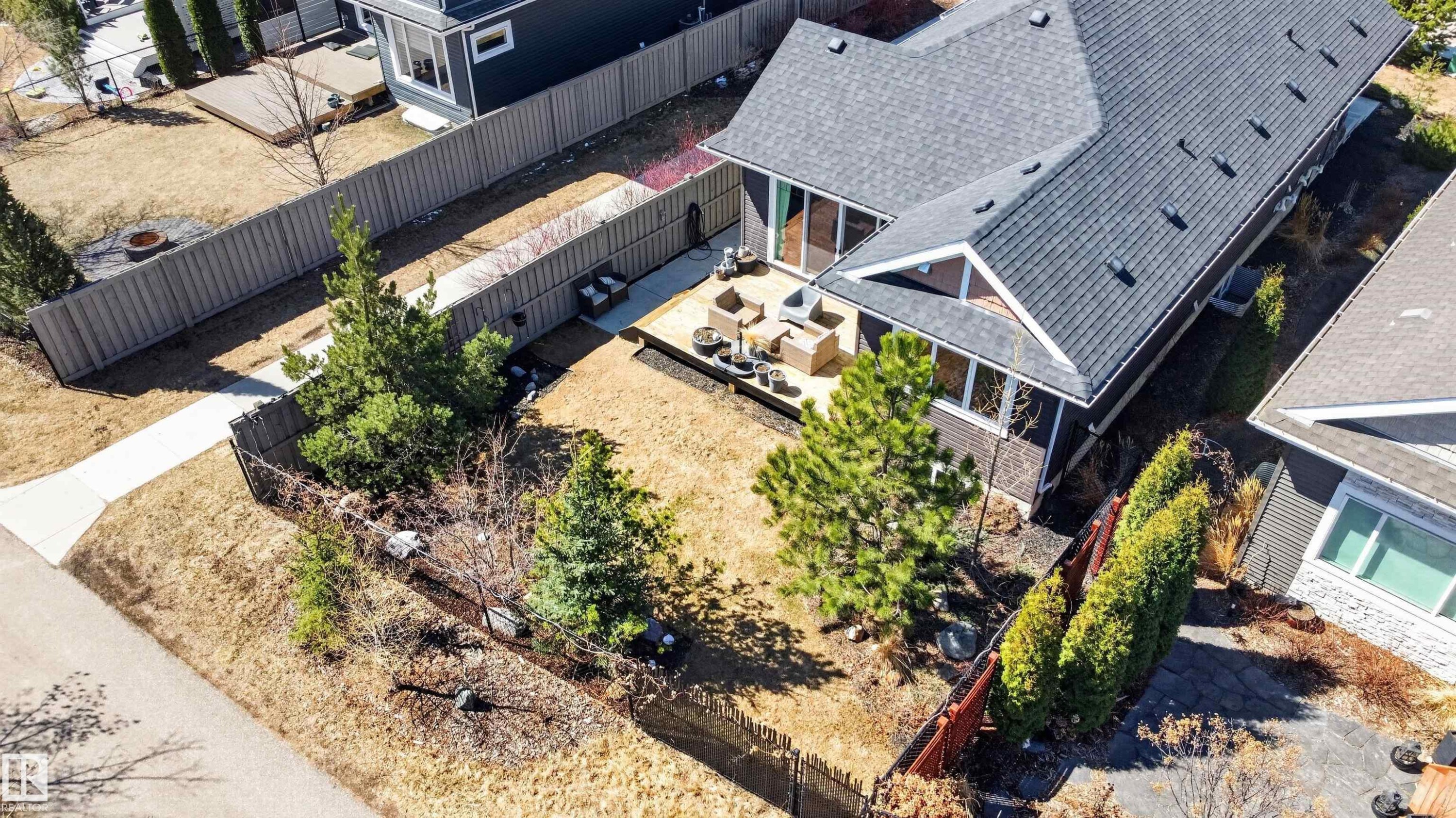 3381 Chickadee Drive, Edmonton, AB - Outdoor