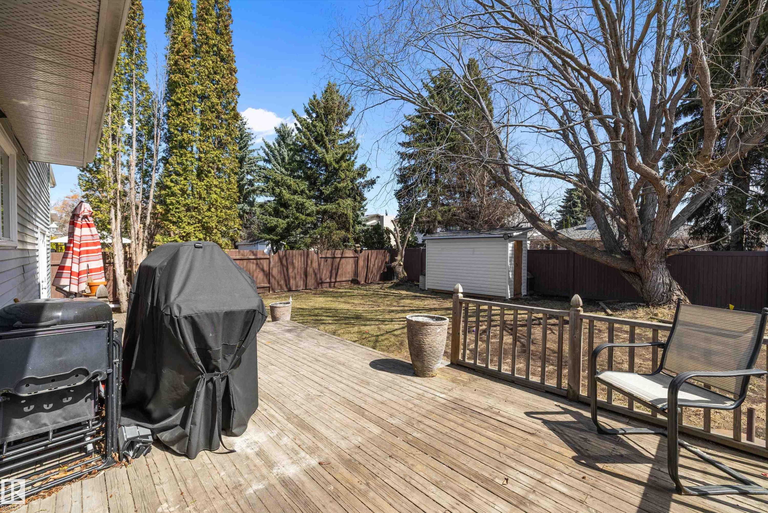 115 Walker Road, Edmonton, AB - Outdoor