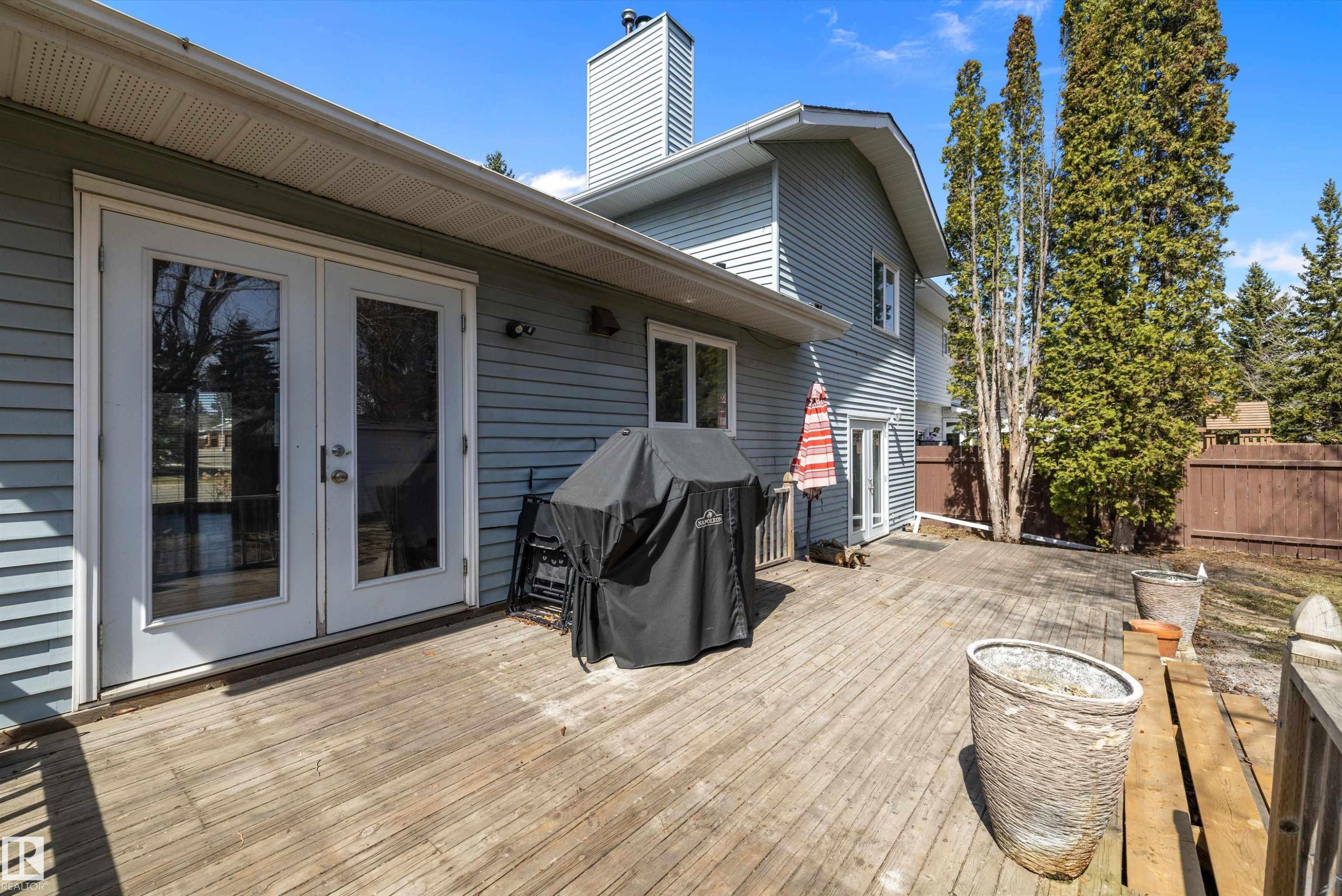 115 Walker Road, Edmonton, AB - Outdoor With Deck Patio Veranda With Exterior