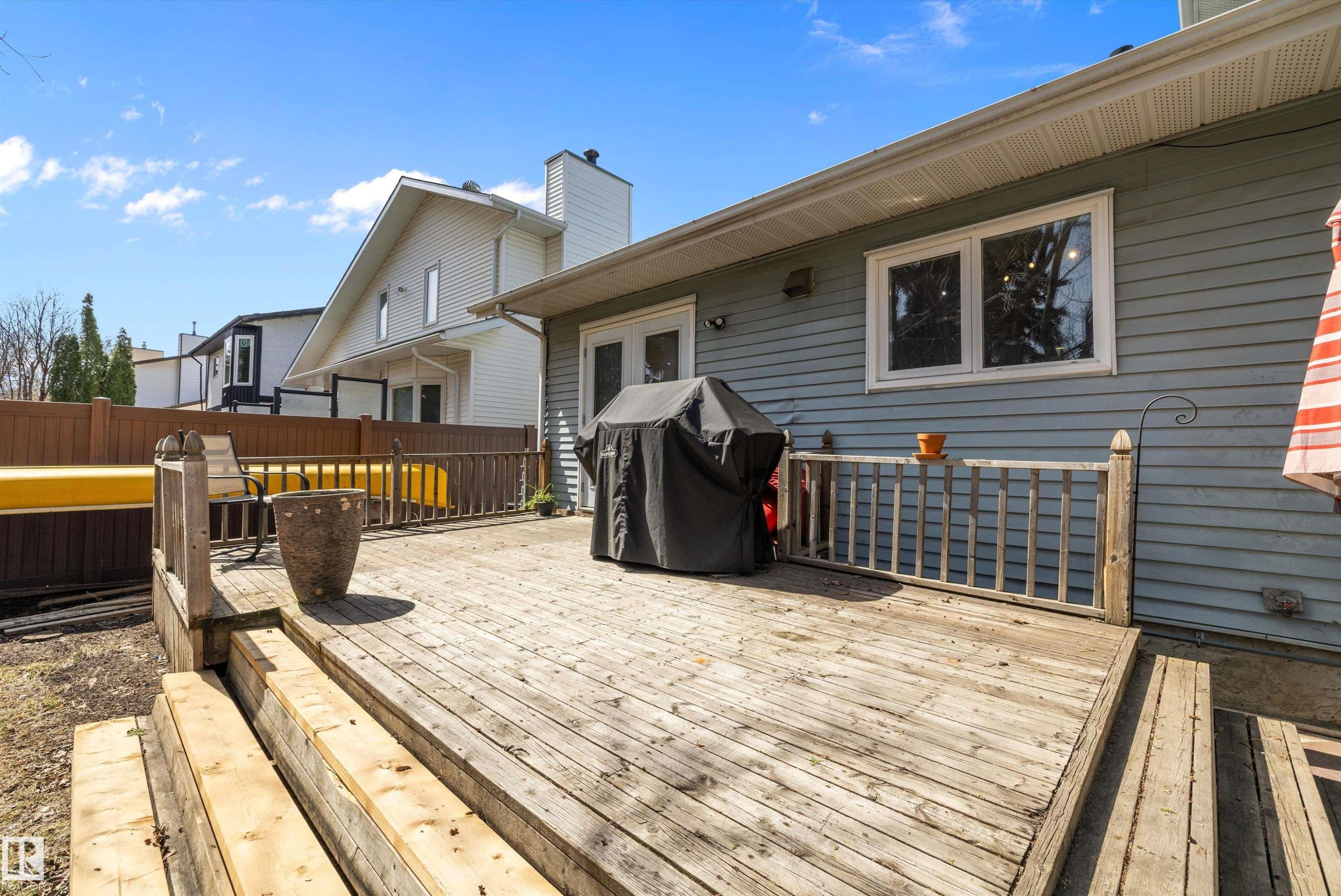 115 Walker Road, Edmonton, AB - Outdoor With Exterior