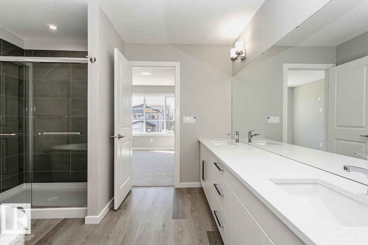 50 Gambel Loop, Spruce Grove, AB - Indoor Photo Showing Bathroom