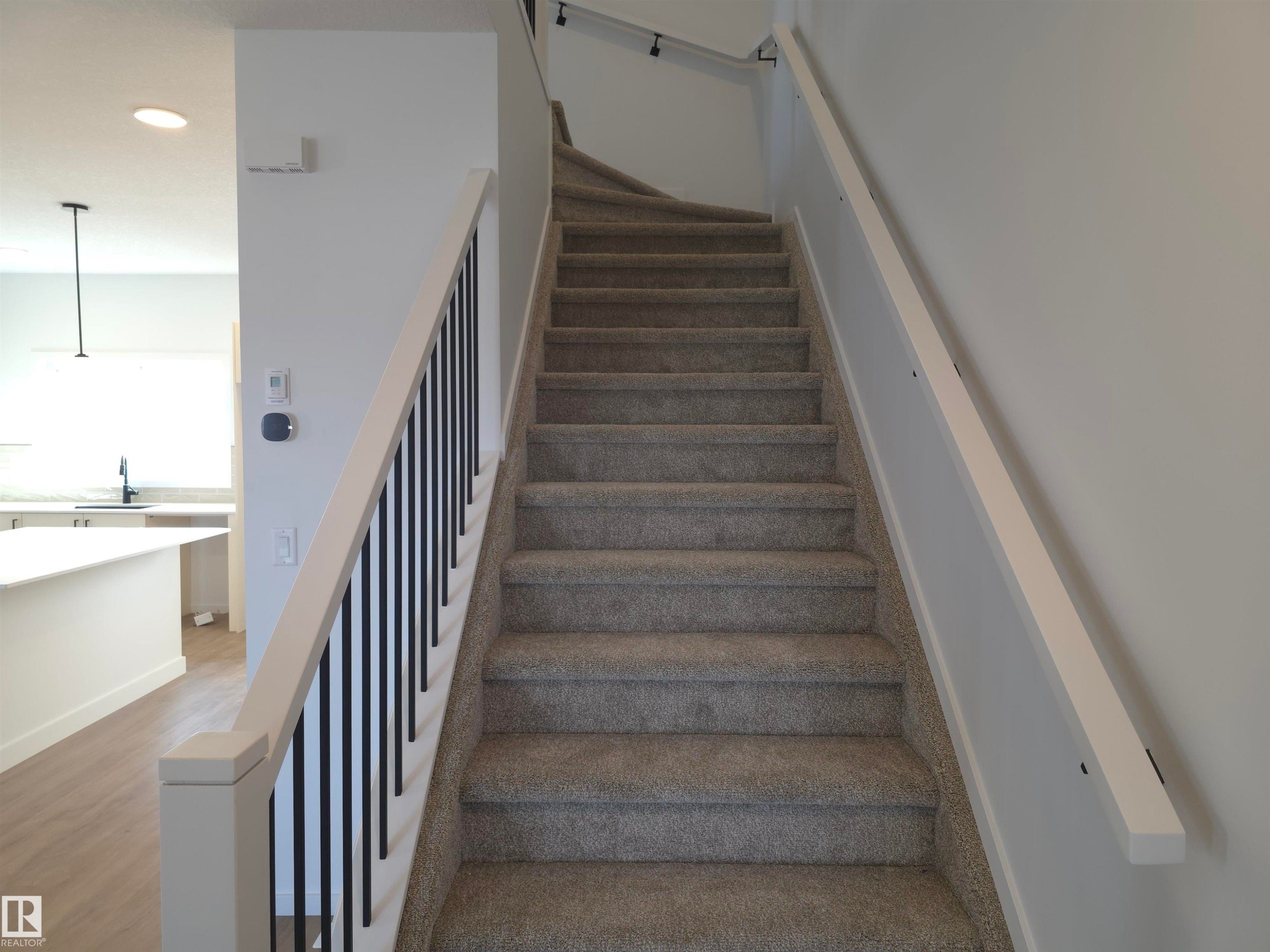 43 Eton Link, Spruce Grove, AB - Indoor Photo Showing Other Room