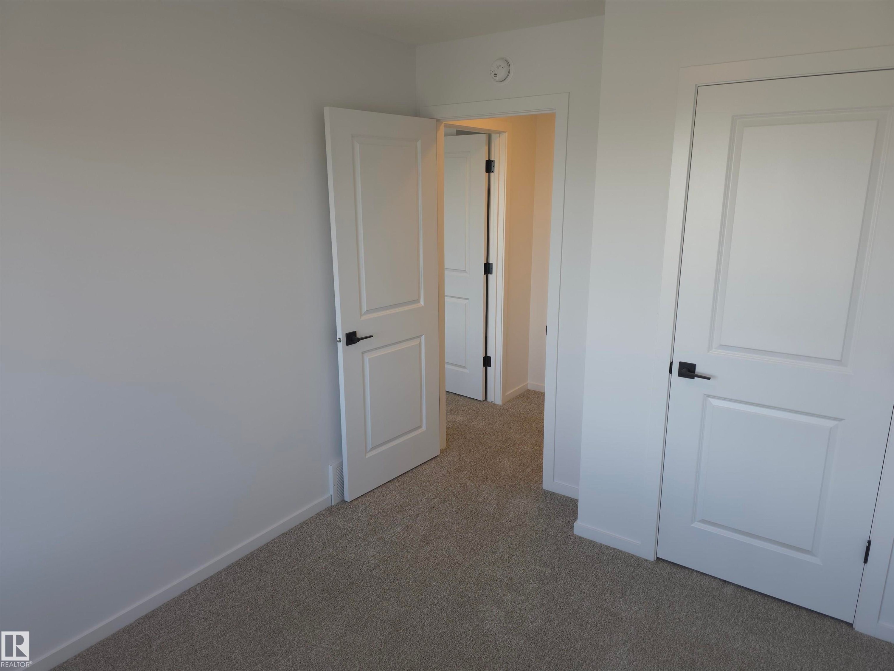 43 Eton Link, Spruce Grove, AB - Indoor Photo Showing Other Room