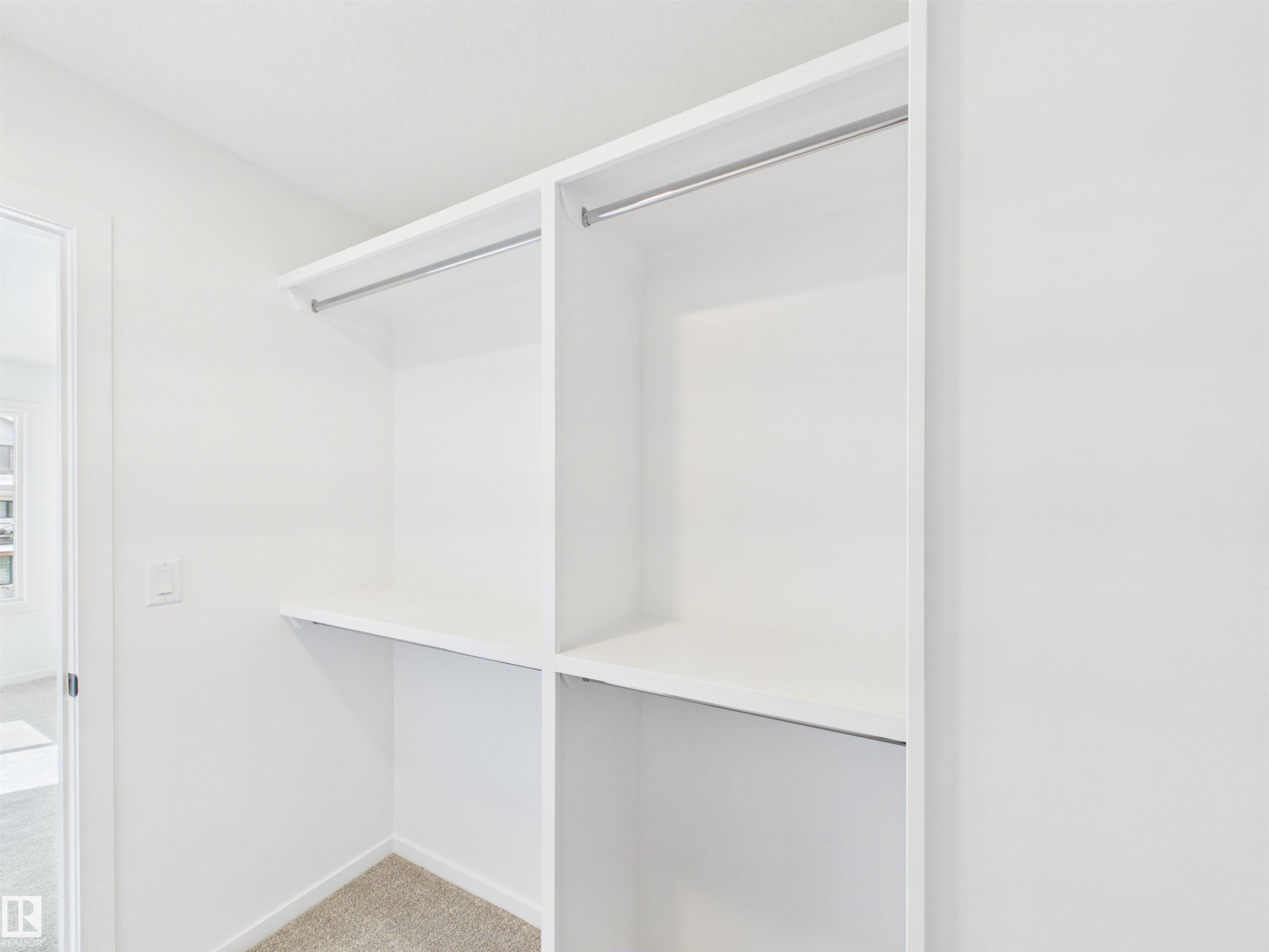43 Eton Link, Spruce Grove, AB - Indoor With Storage
