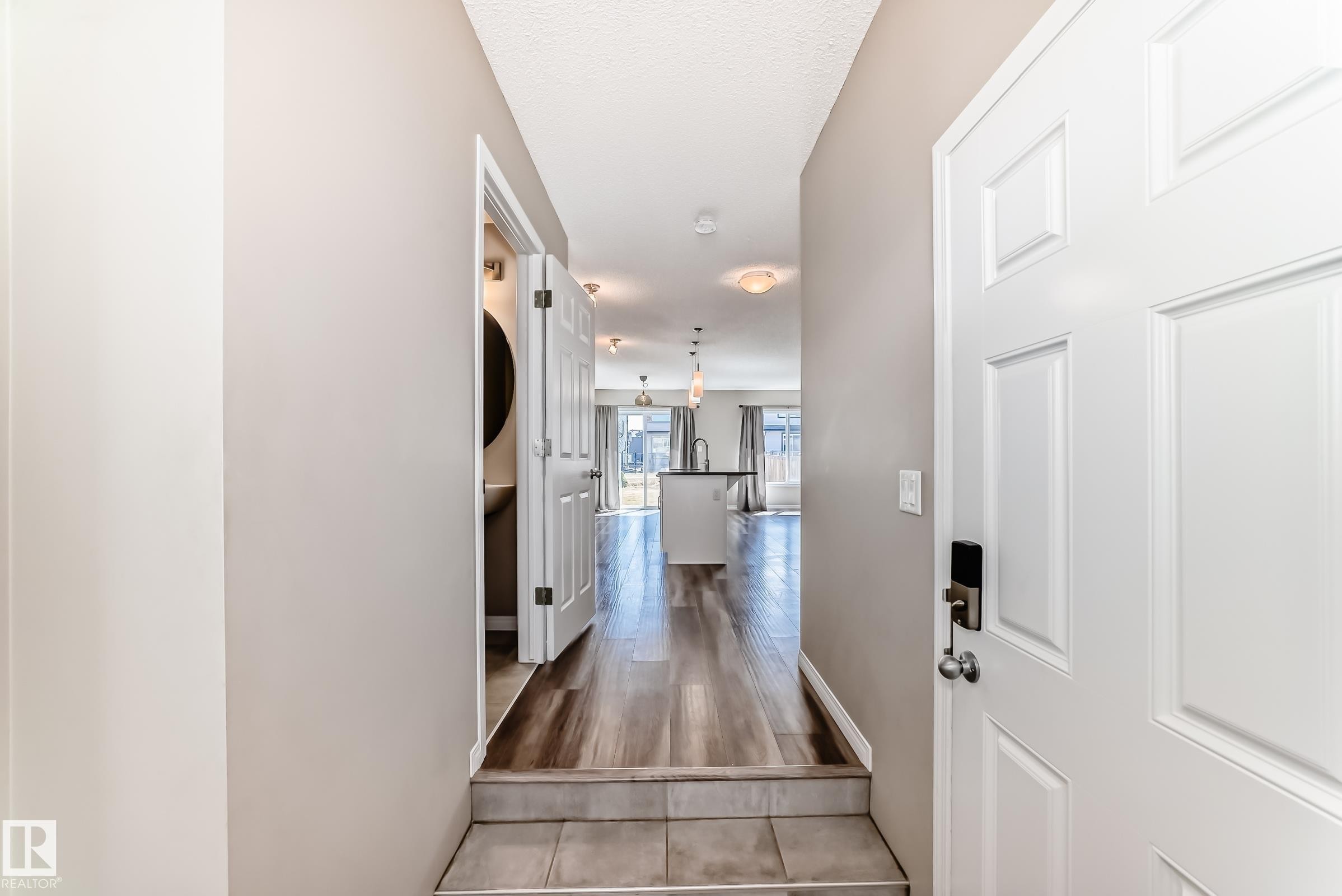 5227 Crabapple Link, Edmonton, AB - Indoor Photo Showing Other Room