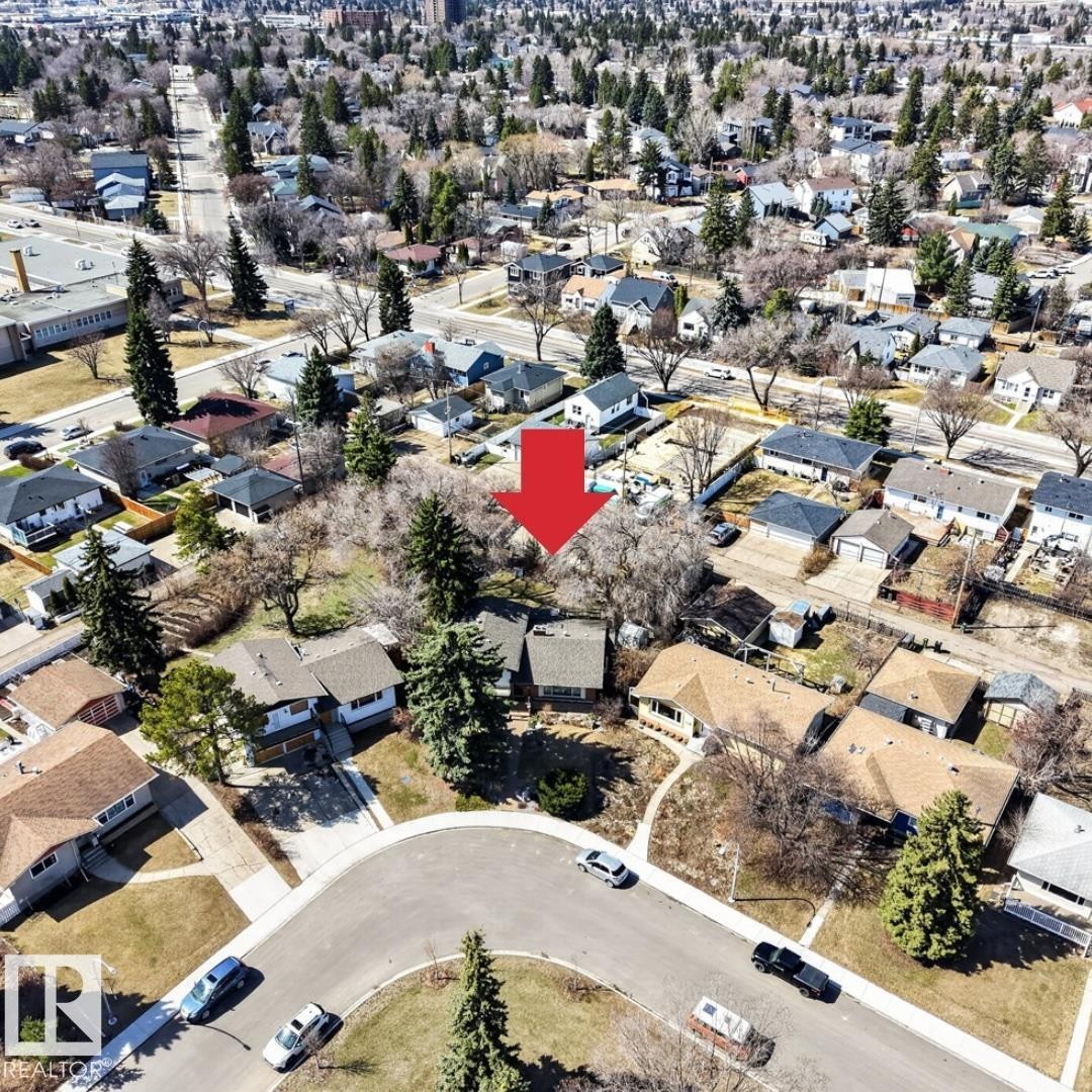 6036 105B Street, Edmonton, AB - Outdoor With View