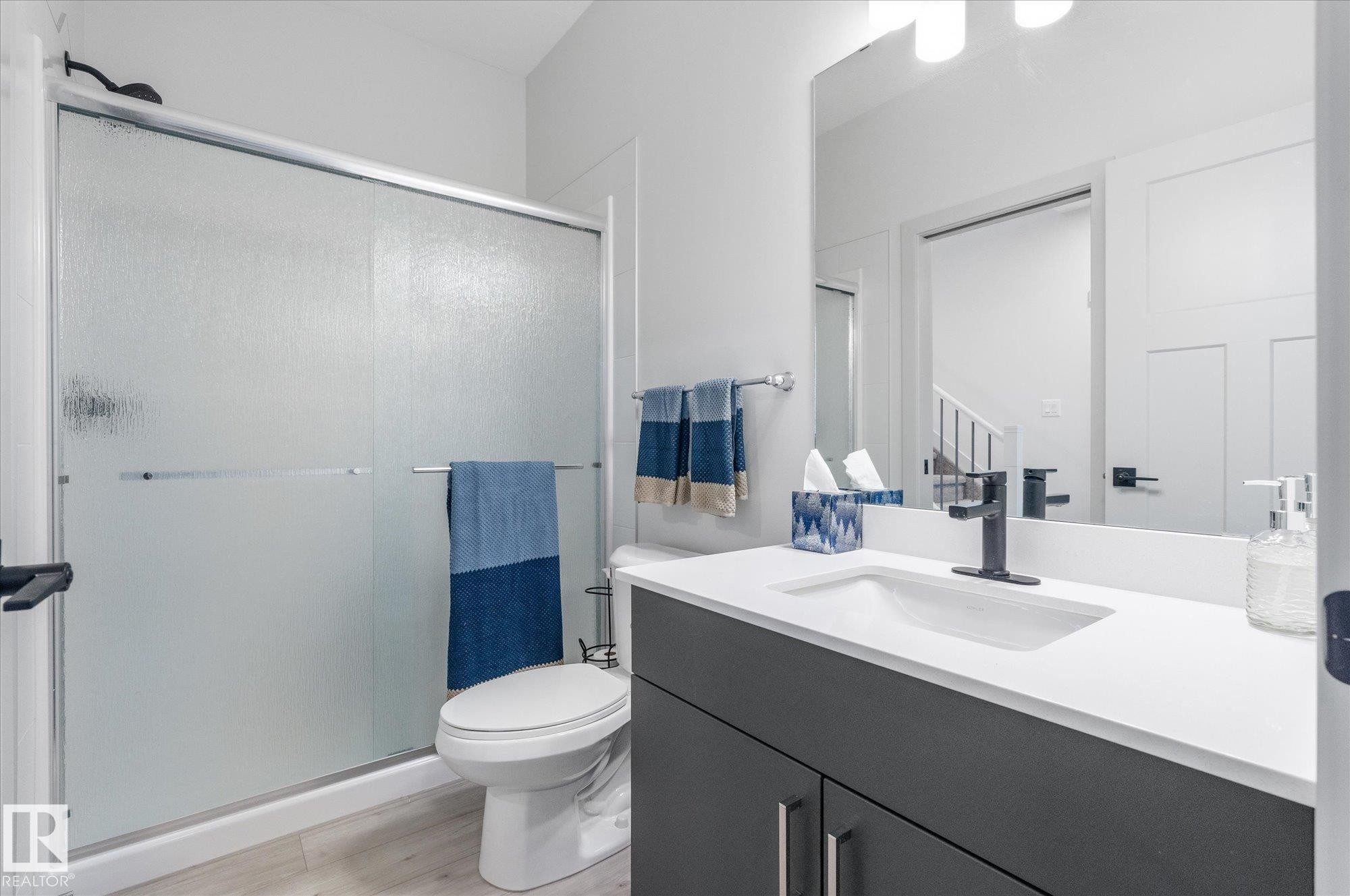 33 Sumac Close, Fort Saskatchewan, AB - Indoor Photo Showing Bathroom