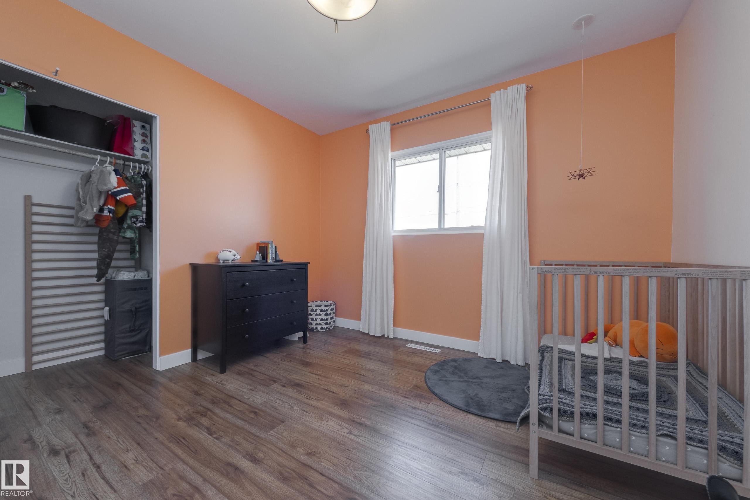 15972 110B Avenue, Edmonton, AB - Indoor Photo Showing Other Room